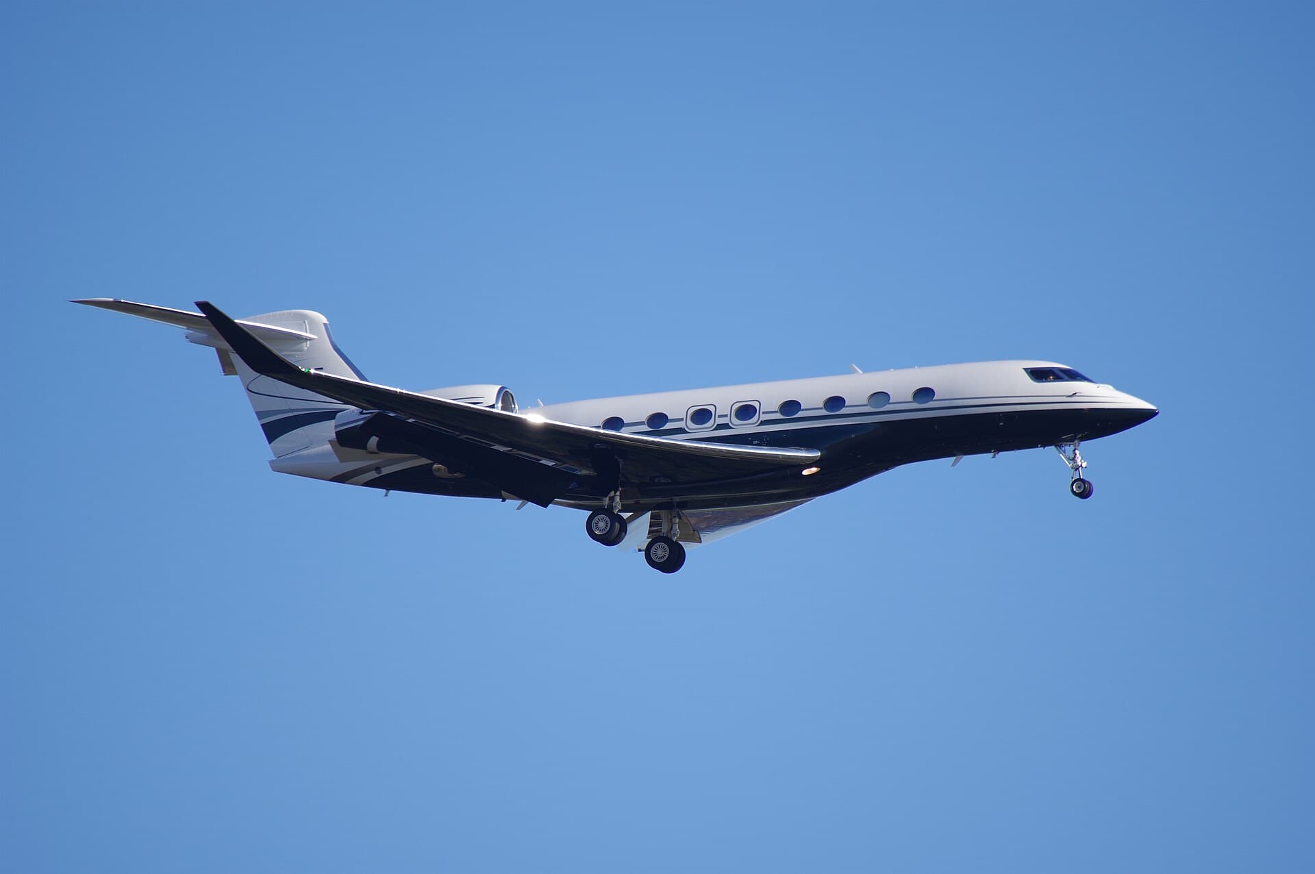 N1F - Business jet