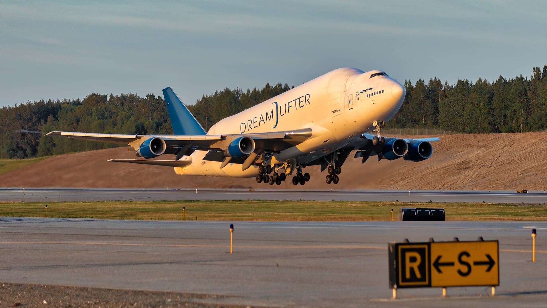 N718BA - Boeing
