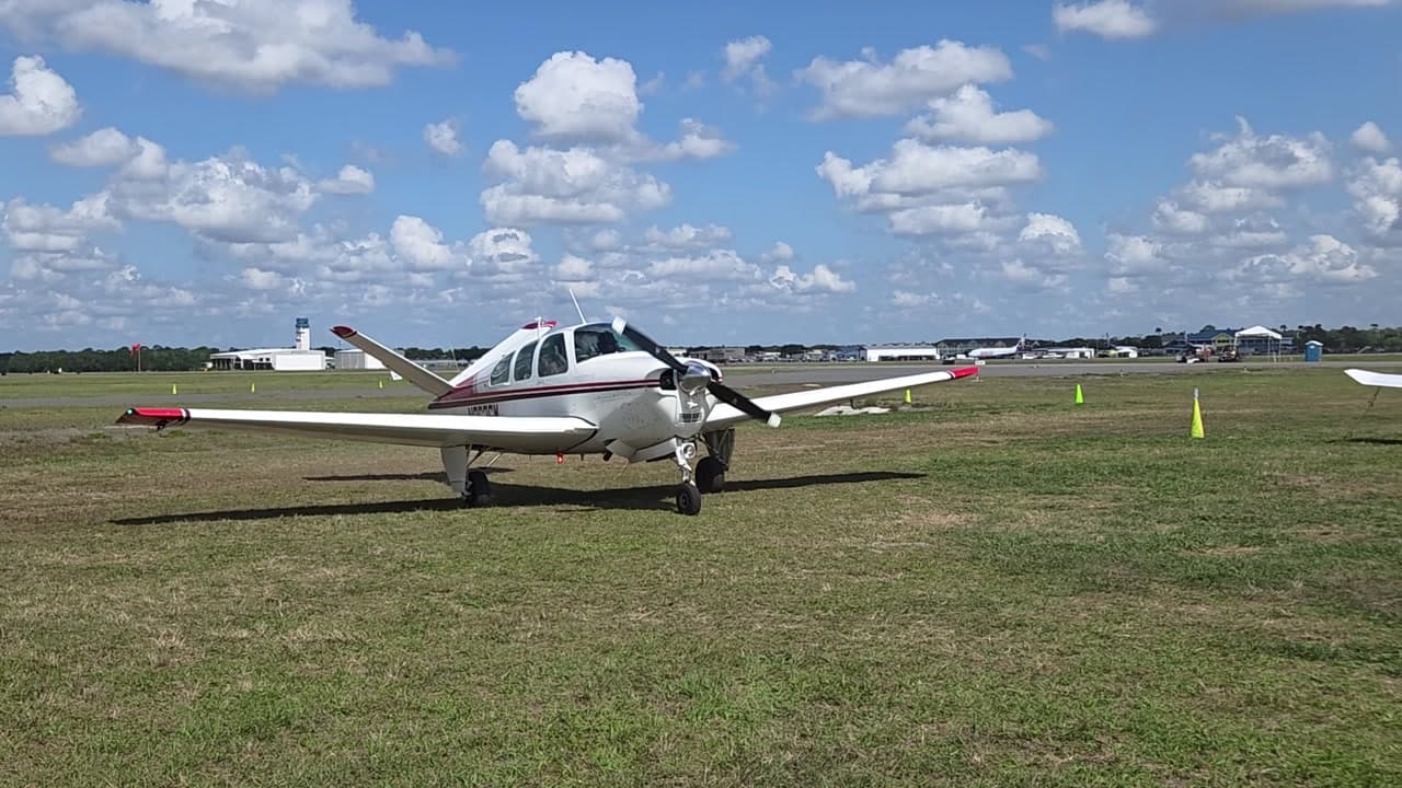N8636M at KLAL
