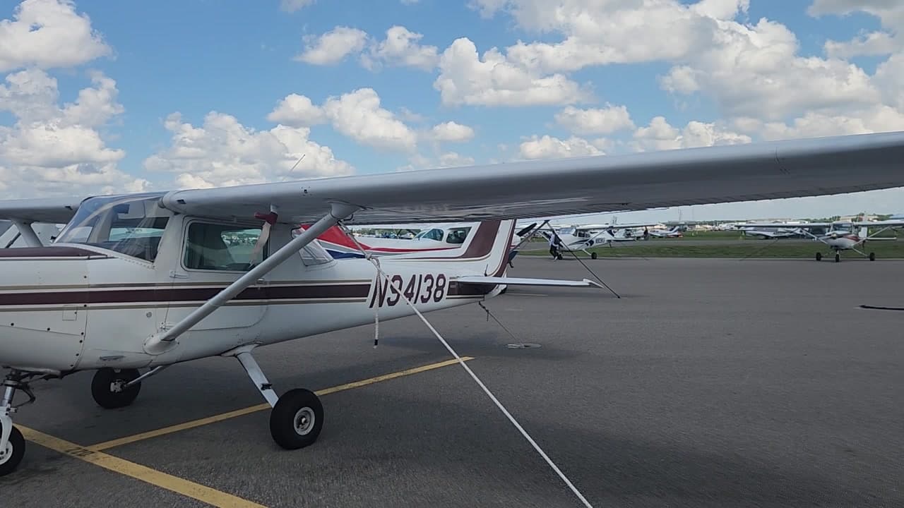 N94138 at KLAL