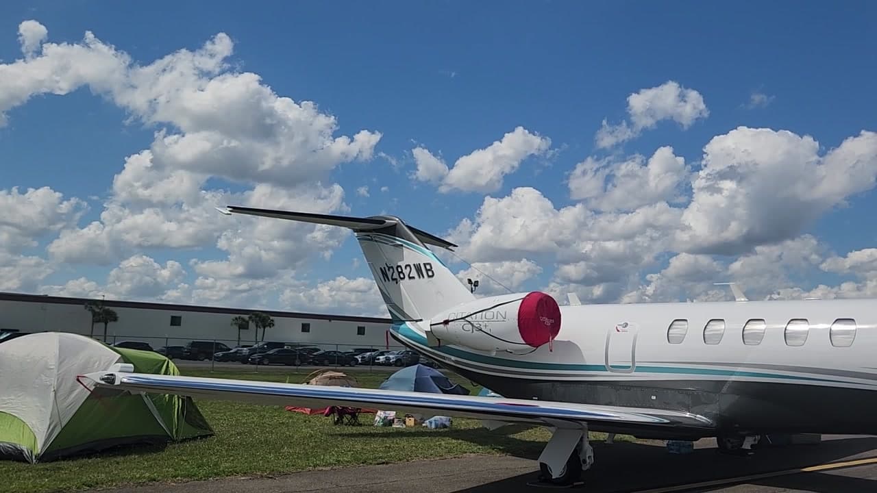 N282MB at KLAL