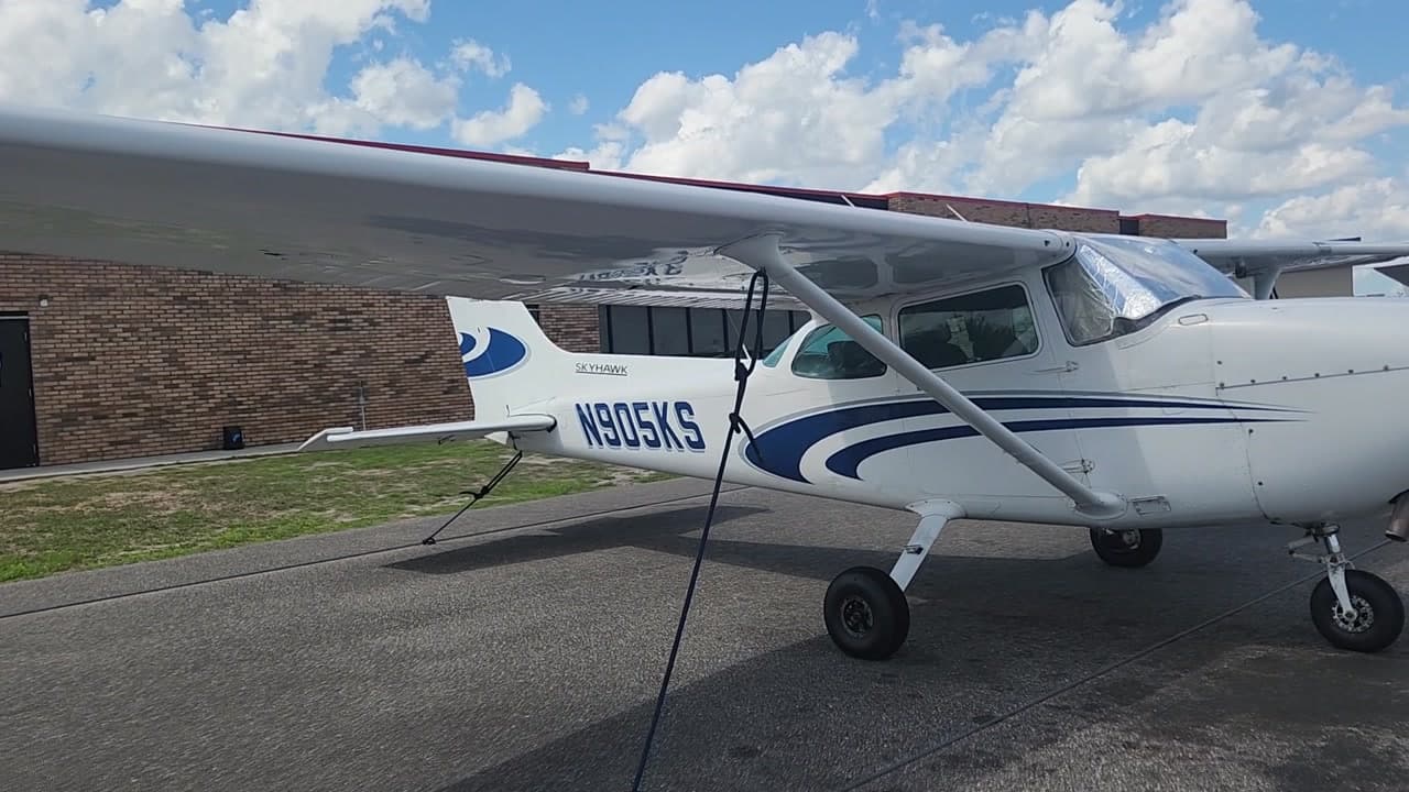 N905KS at KLAL