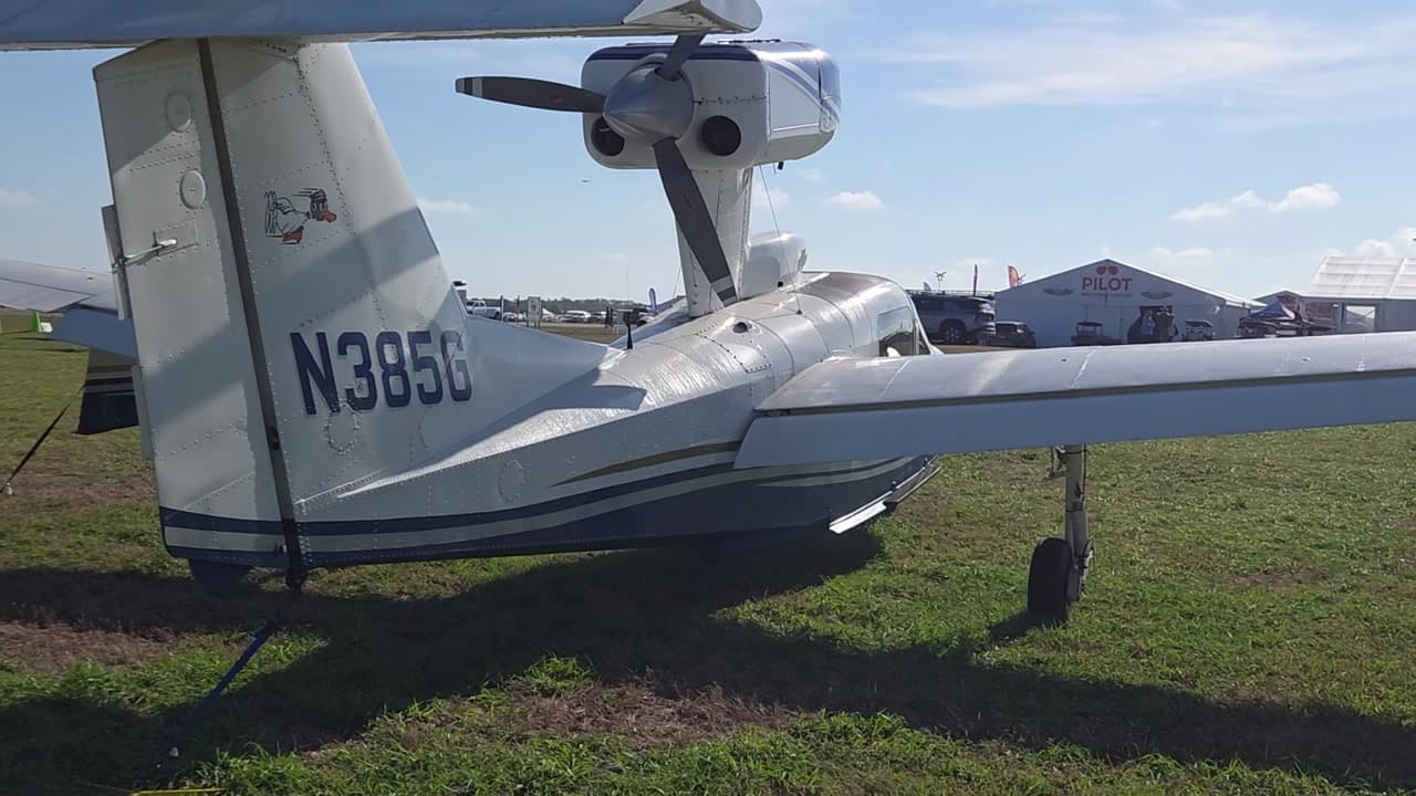 N3856G at KLAL