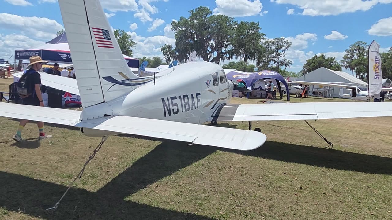 N518AF at KLAL