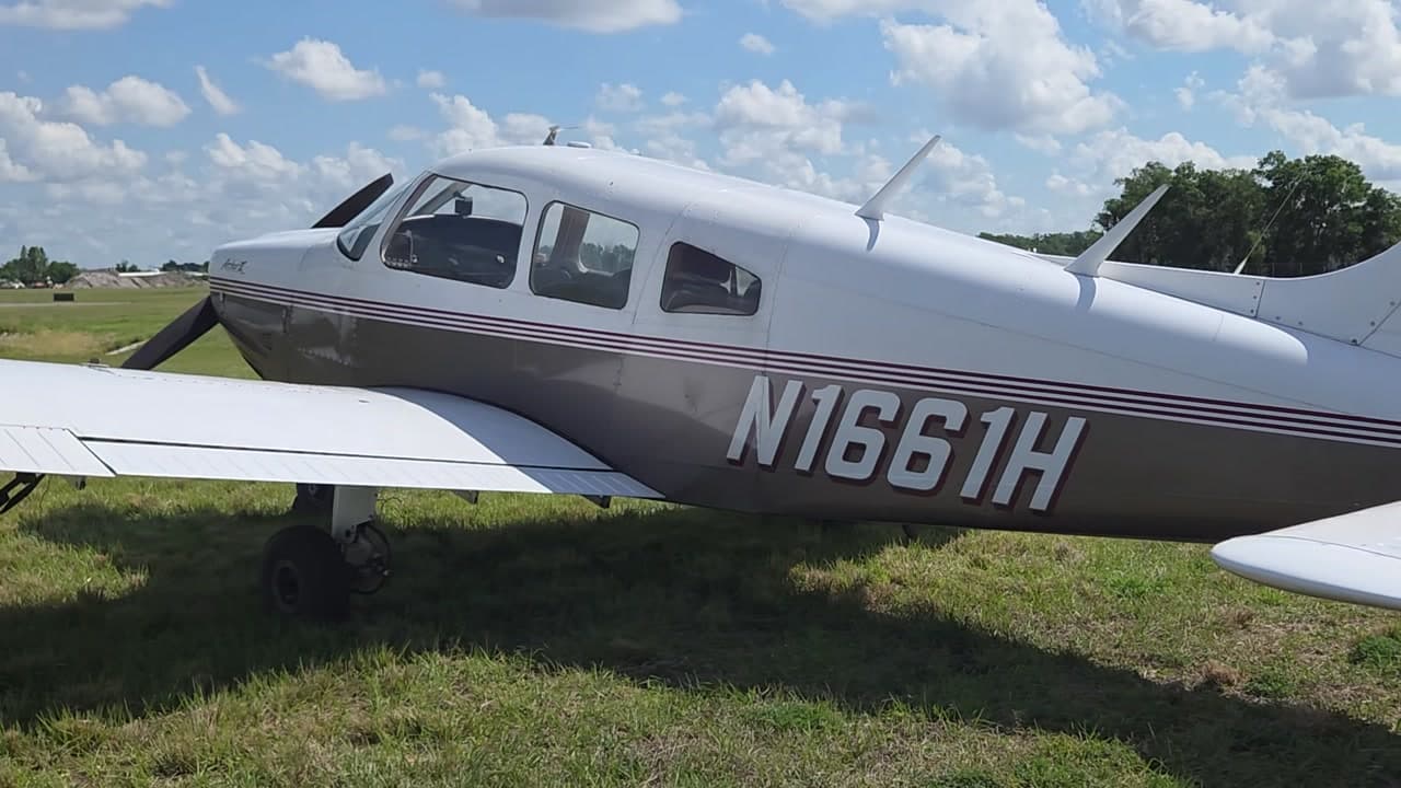 N1661H at KLAL