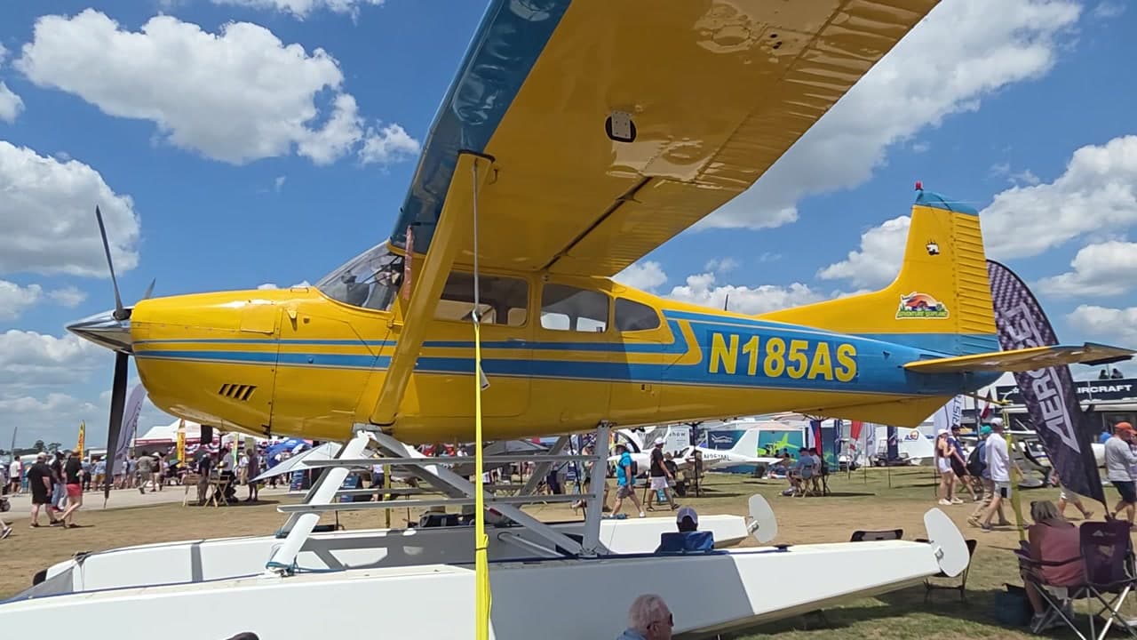 N185AS at KLAL