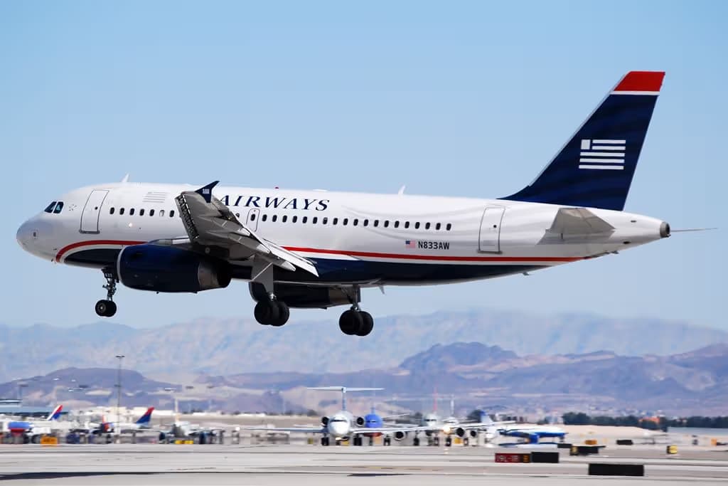 N833AW — Airbus