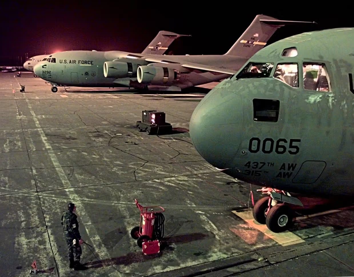 Unidentified — Boeing