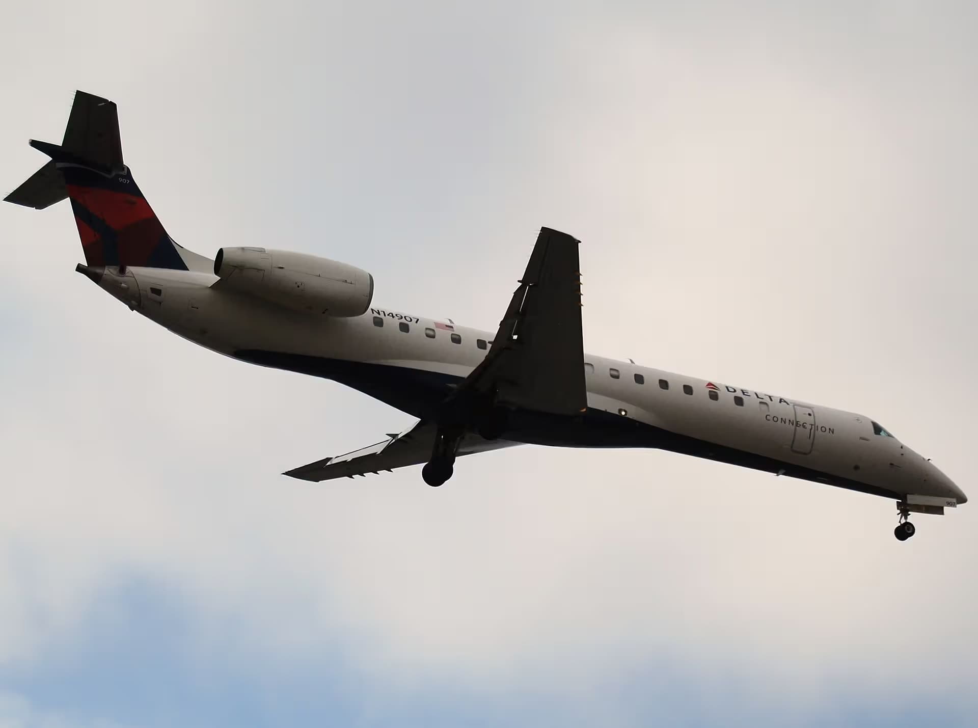 N14907 — Aircraft
