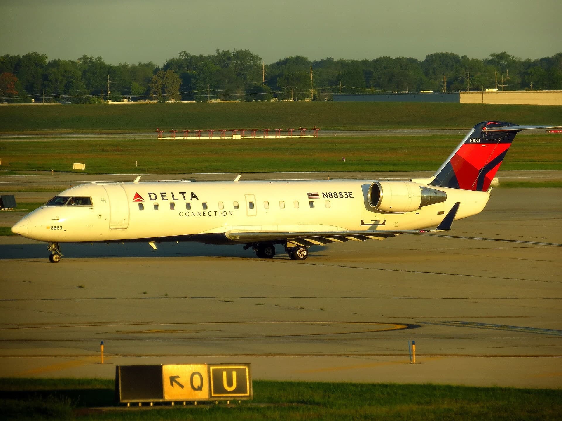 N8883E — Bombardier
