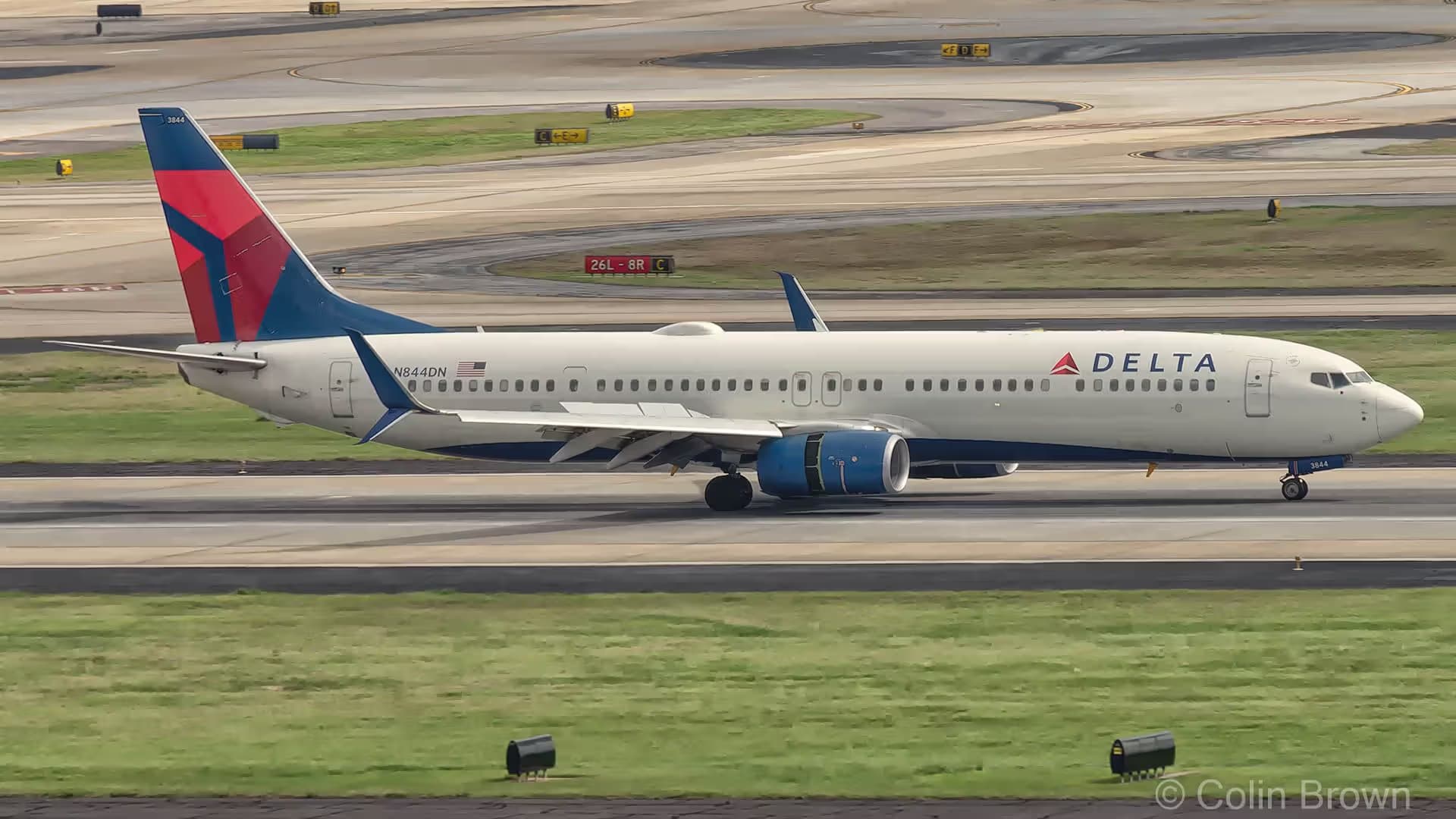 N844DN — Twin-engine aircraft