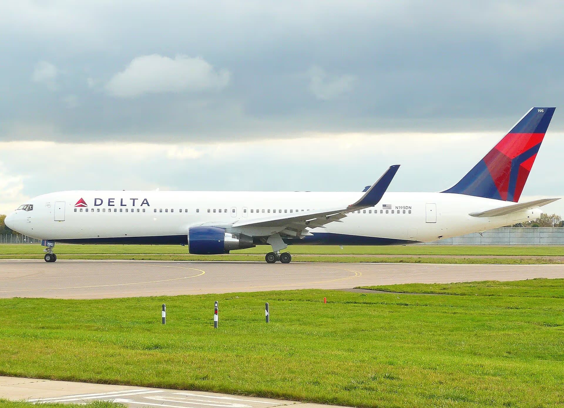 N195DN — Boeing
