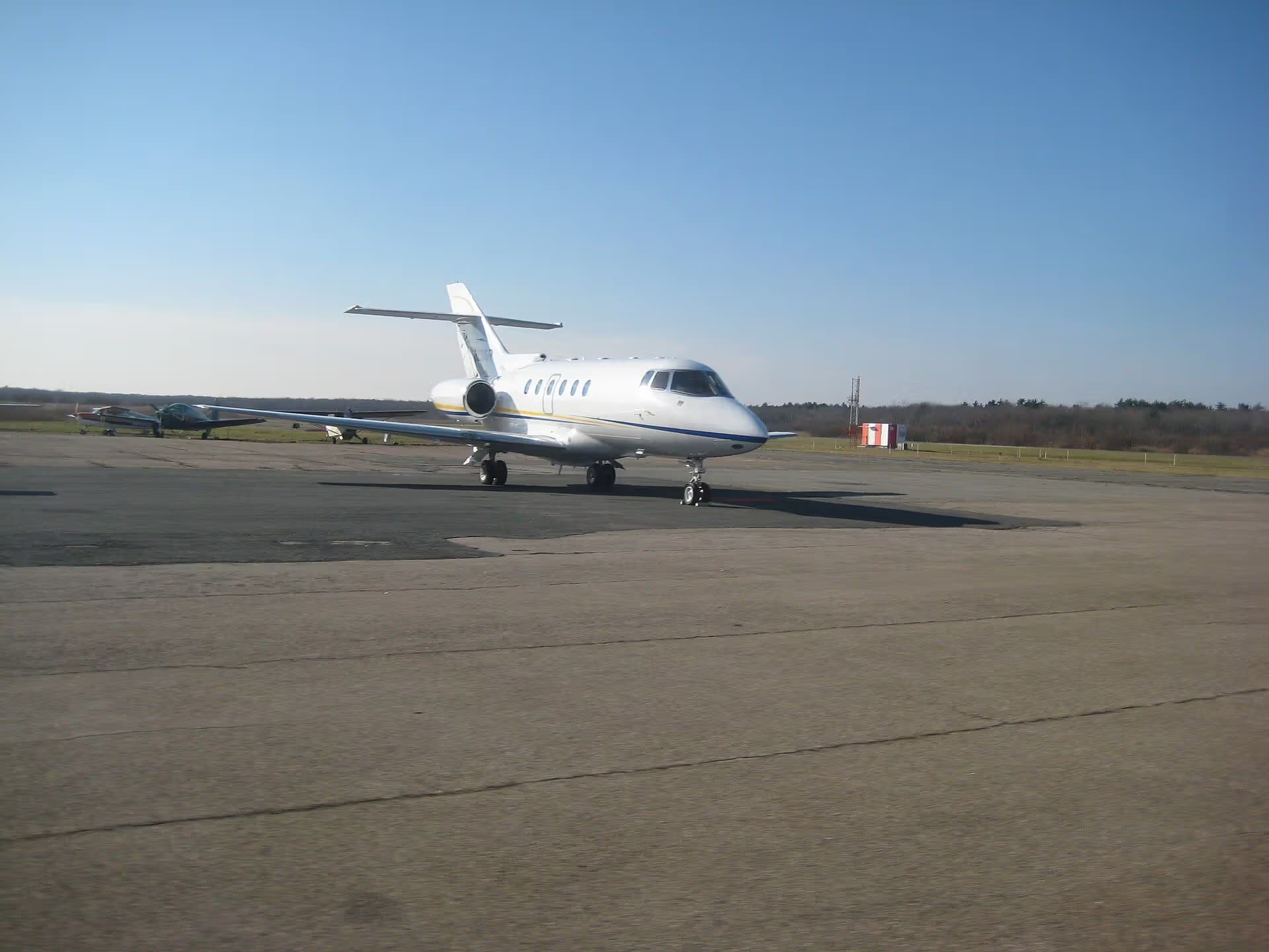 N28GP — Business jet