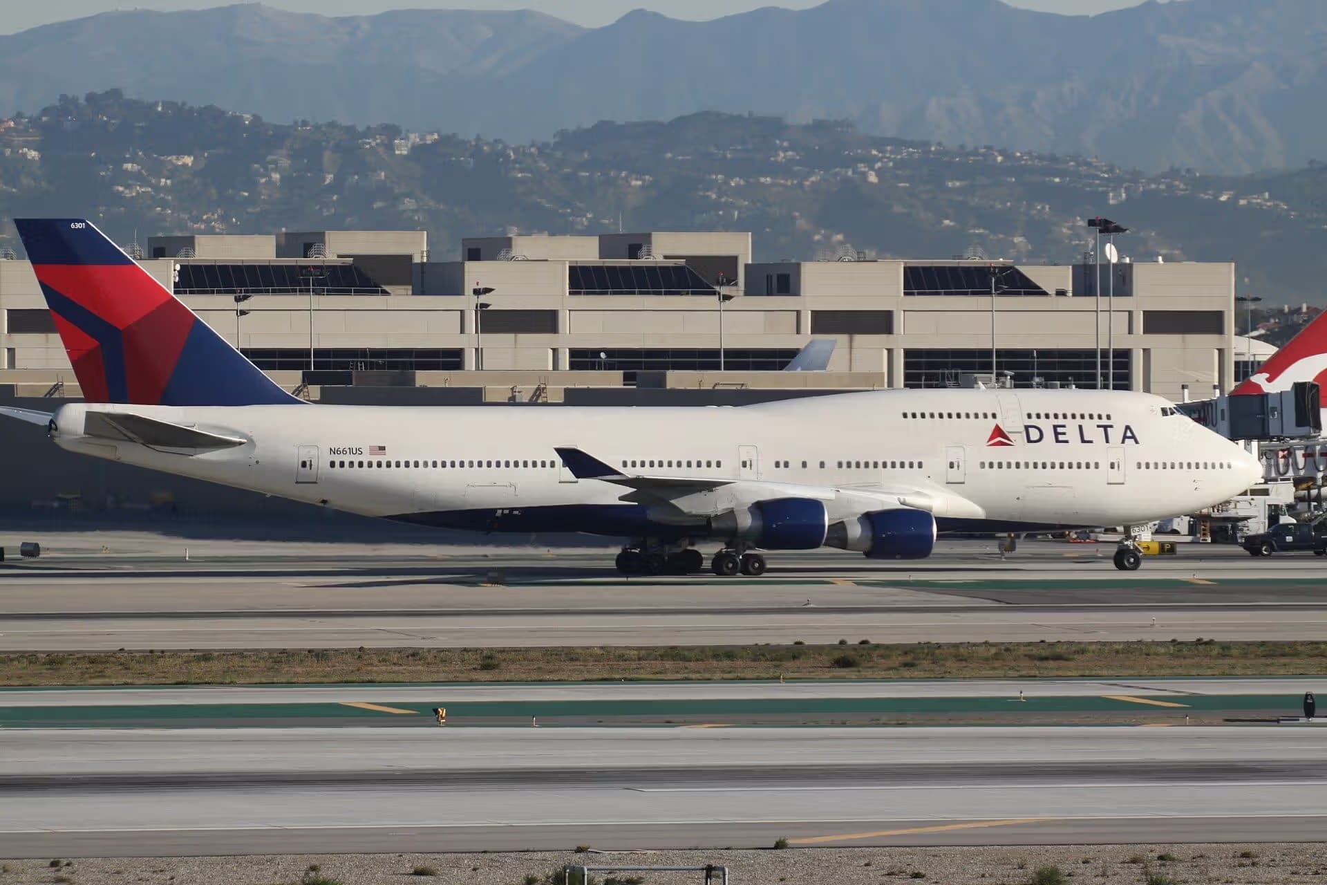 N661US — Boeing
