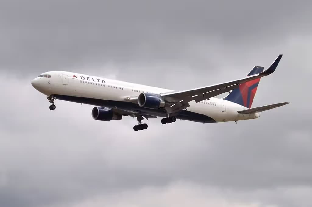 N185DN — Boeing