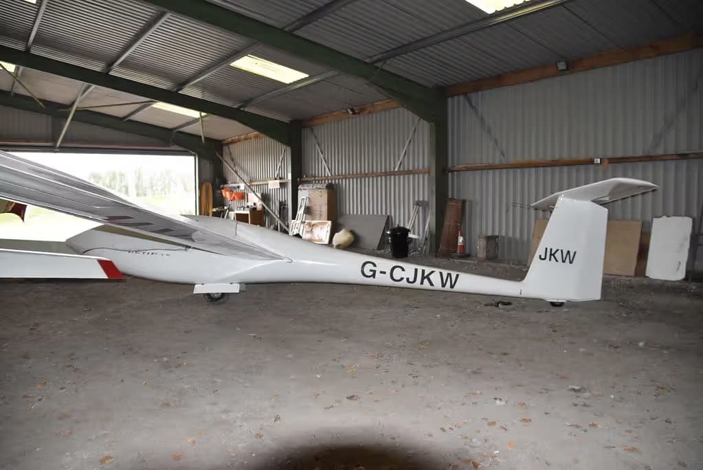 G-CJKW — Glider