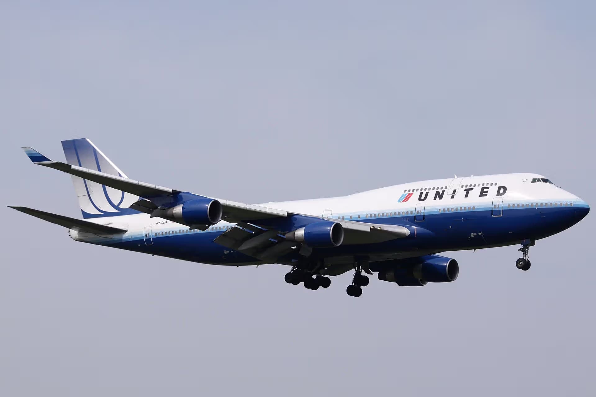 N199UA — Boeing