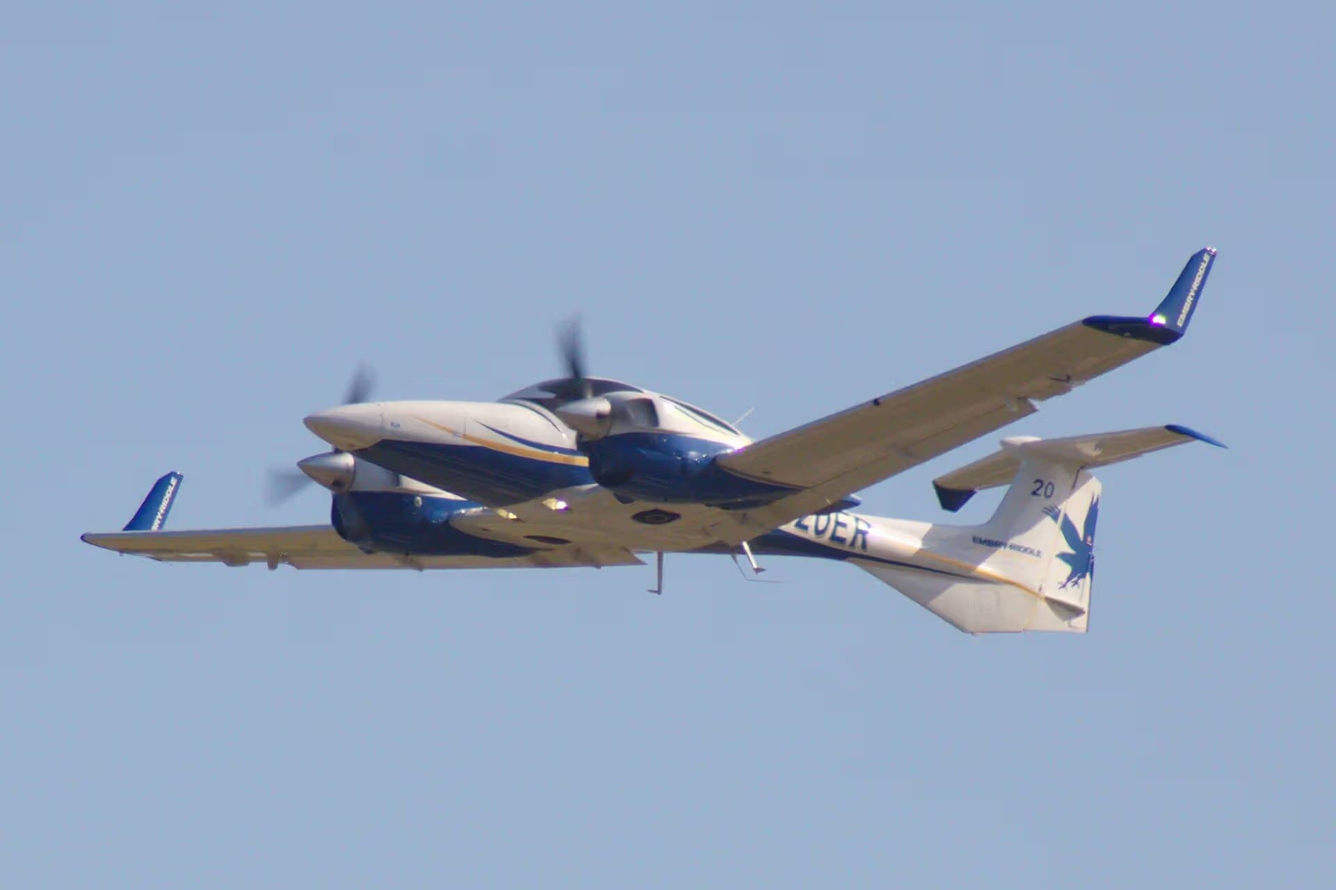 N320ER — Diamond