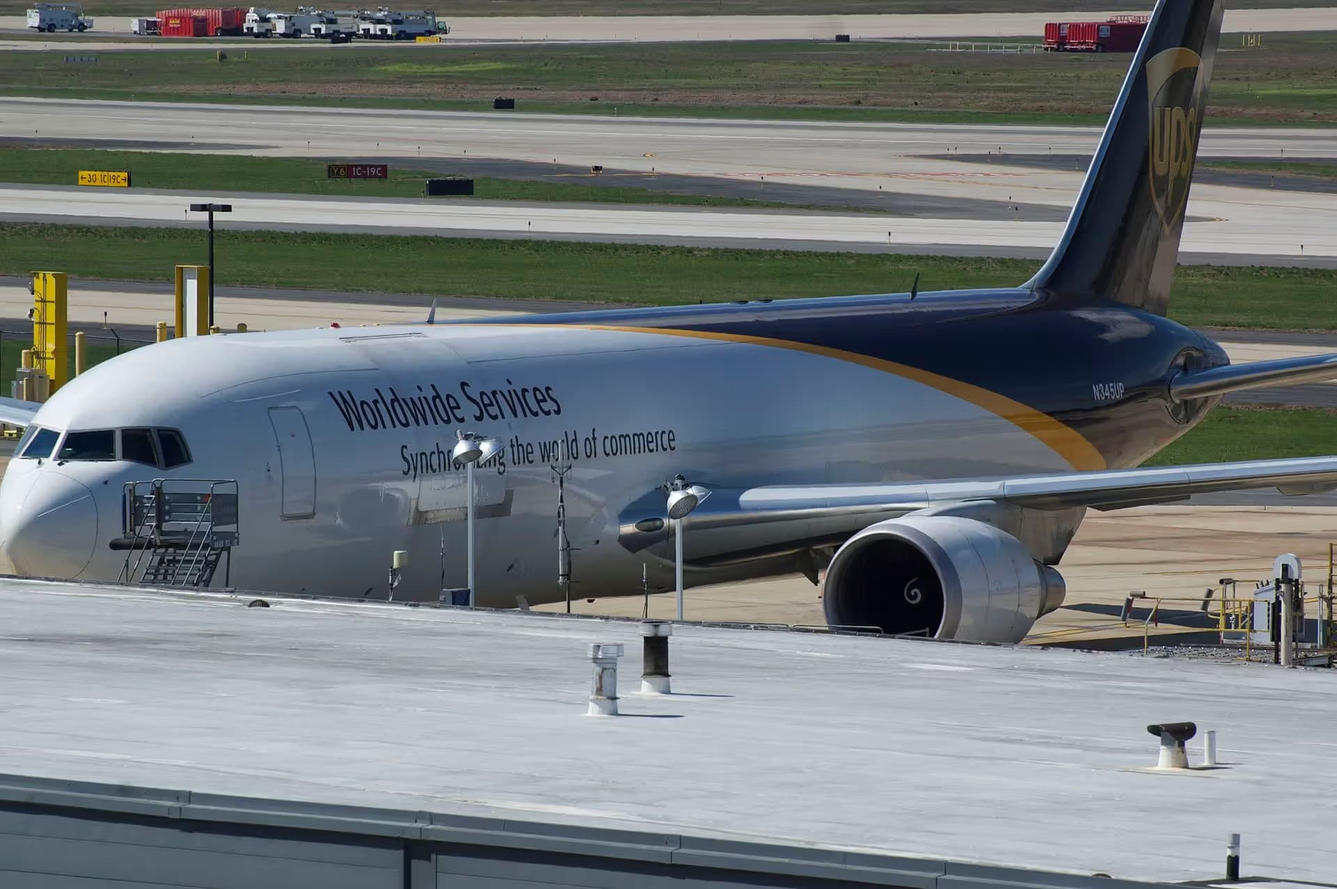 N345UP — Twin-engine aircraft