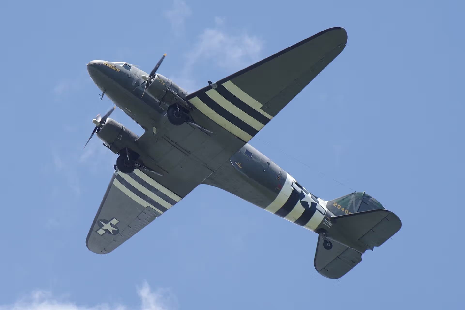 N74589 — Warbird