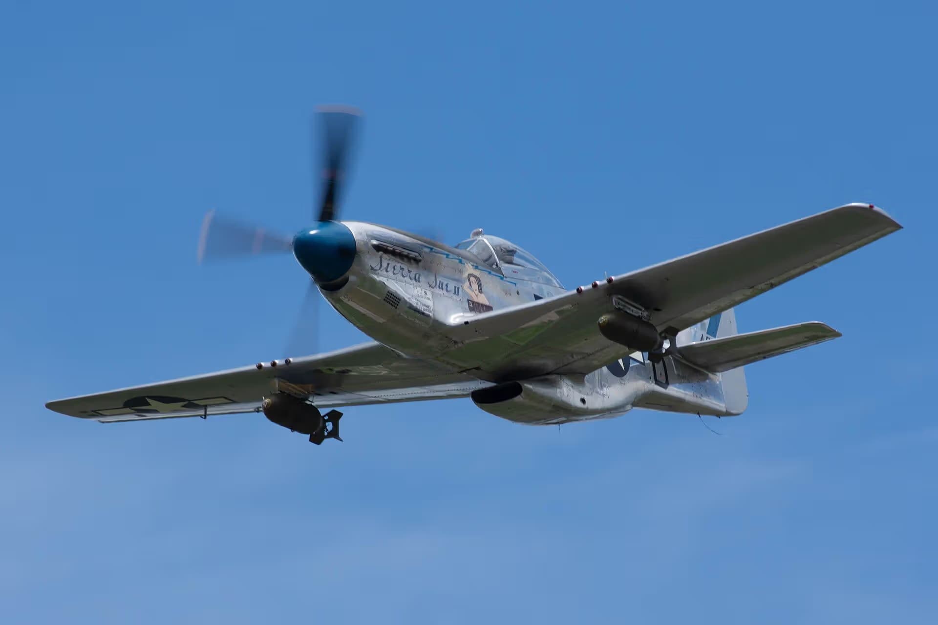 N1751D — Warbird