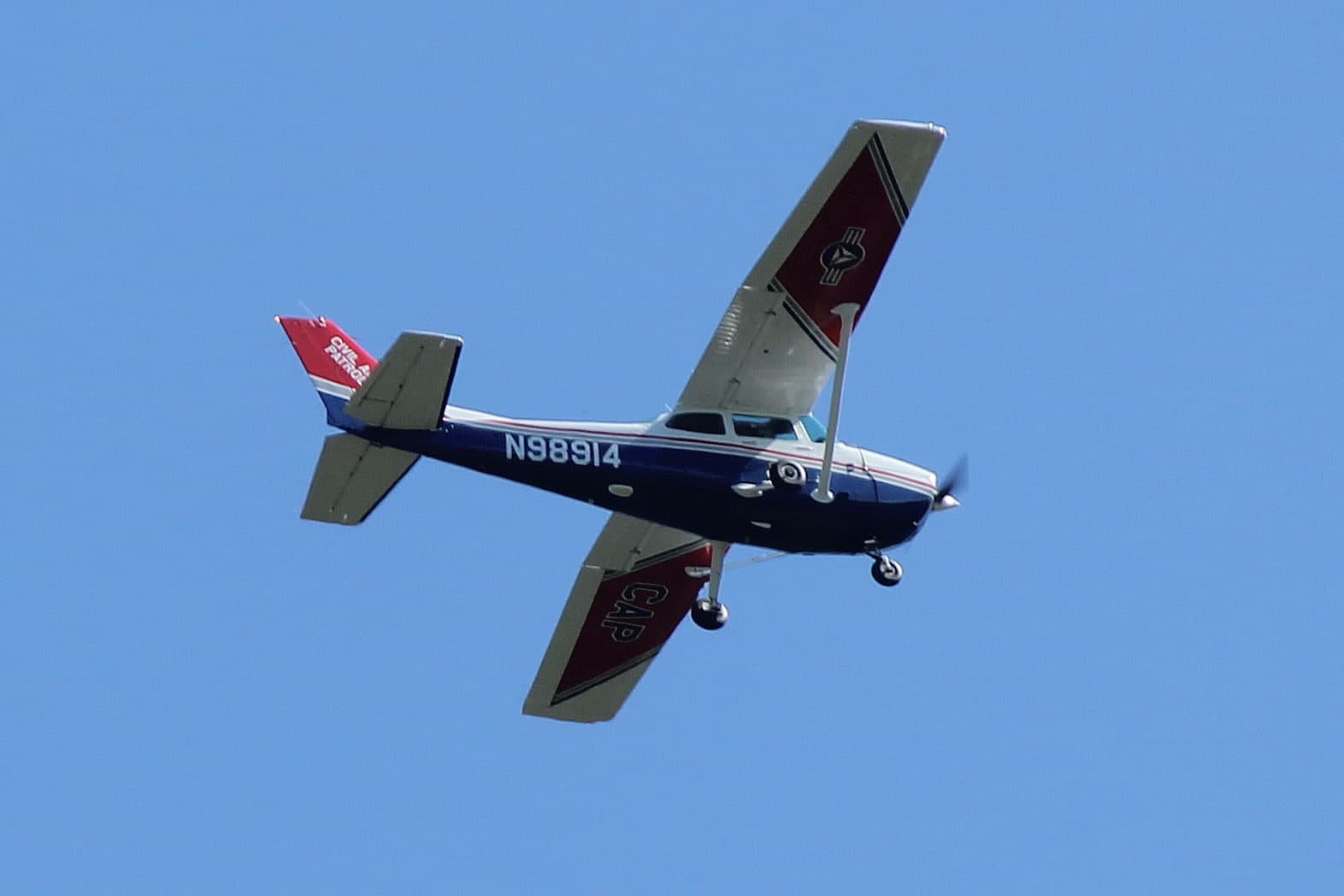 N98914 — Single-engine aircraft