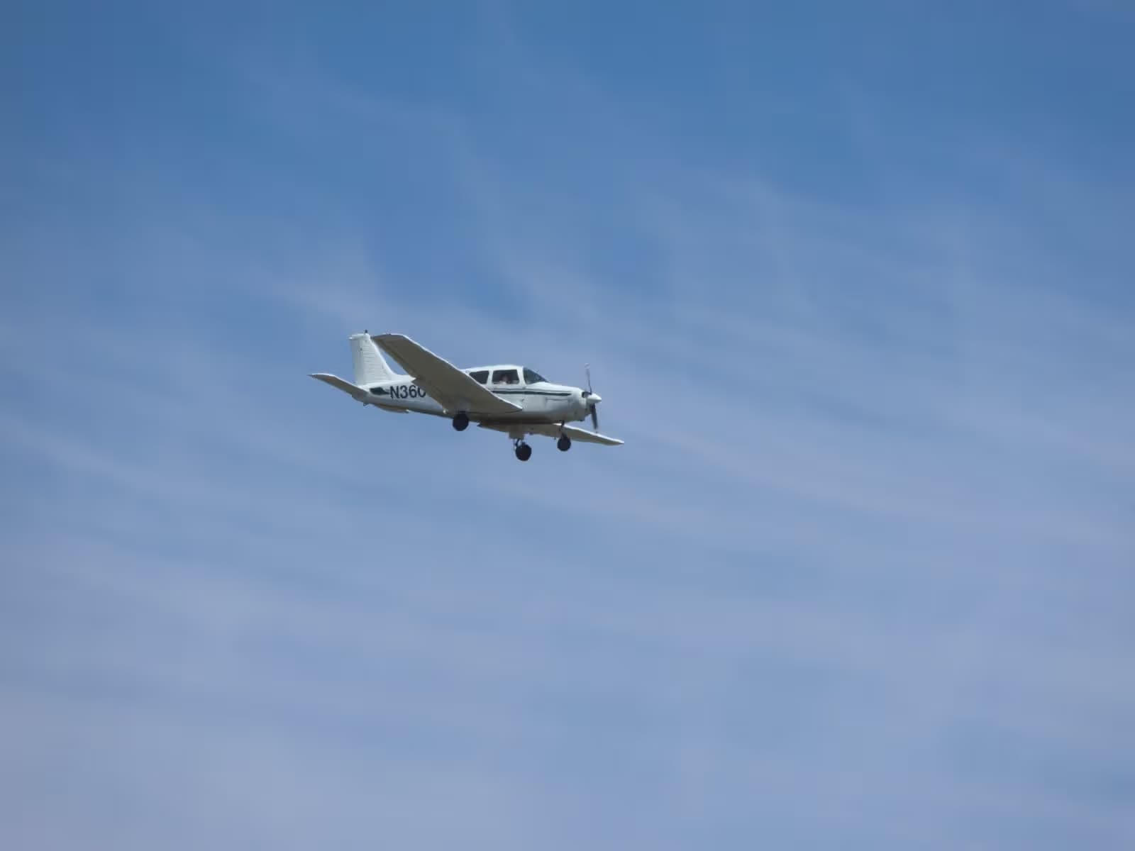 N36052 — Piper