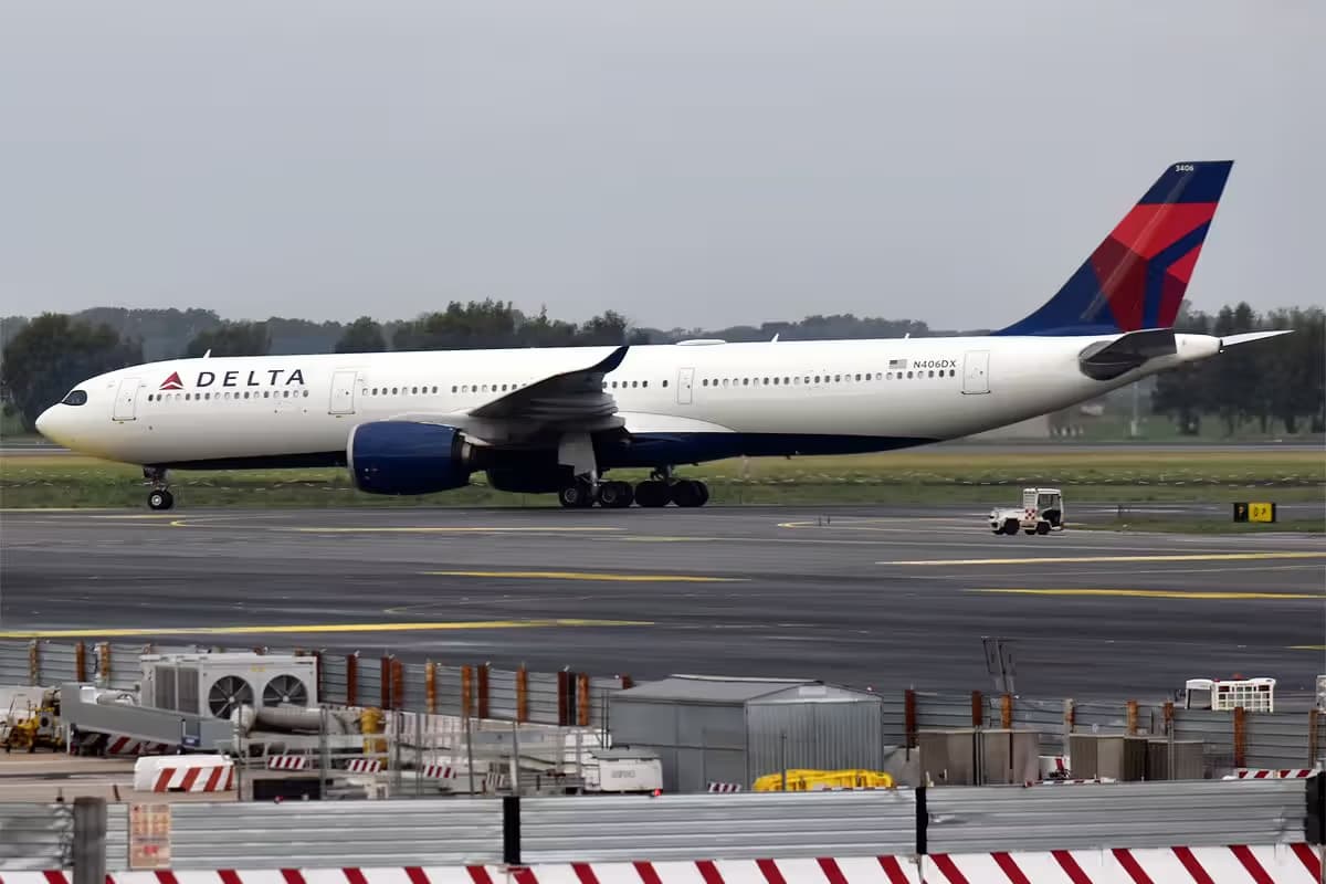 N406DX — Airbus