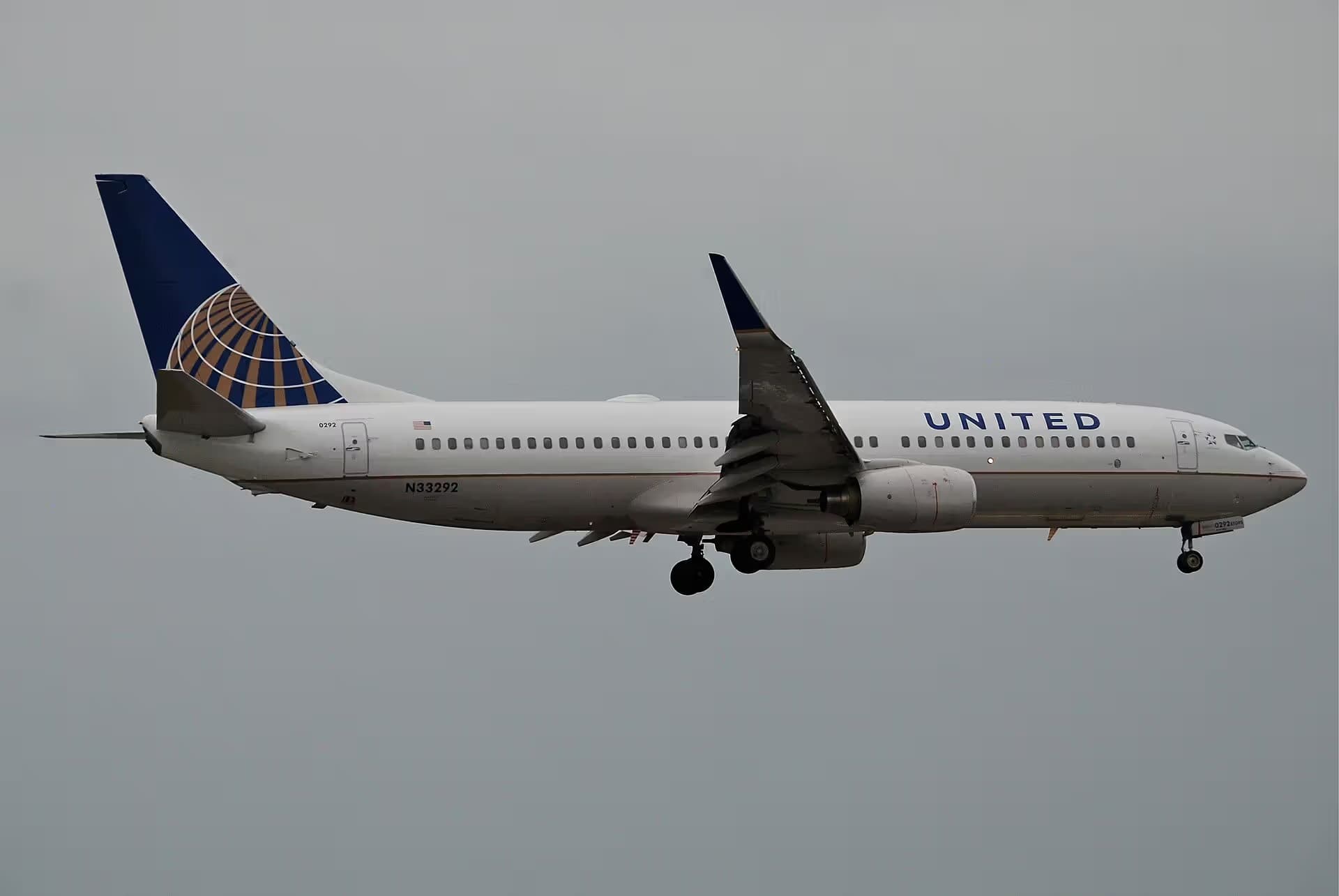 N33292 — Boeing