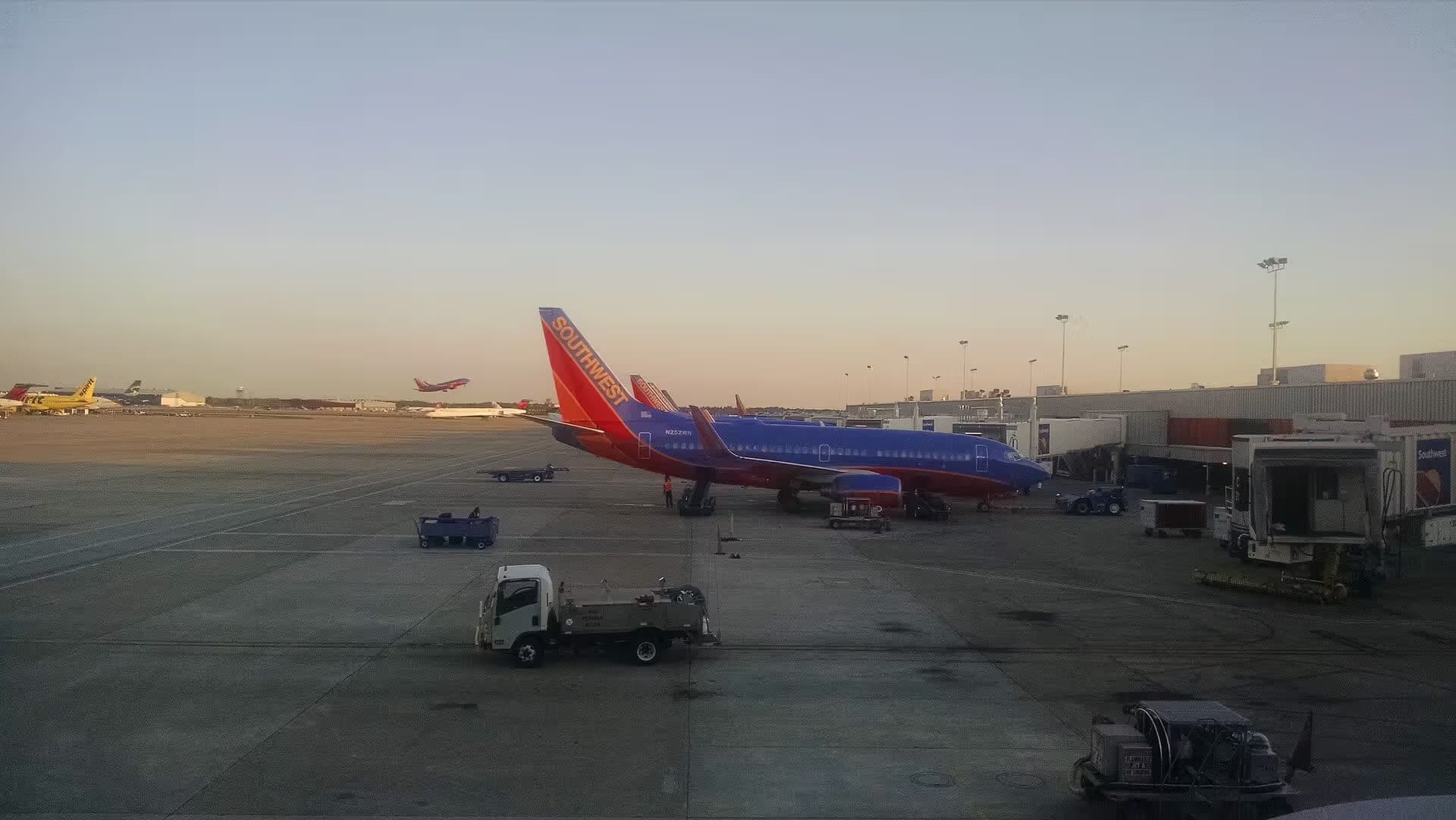 N252WN — Boeing