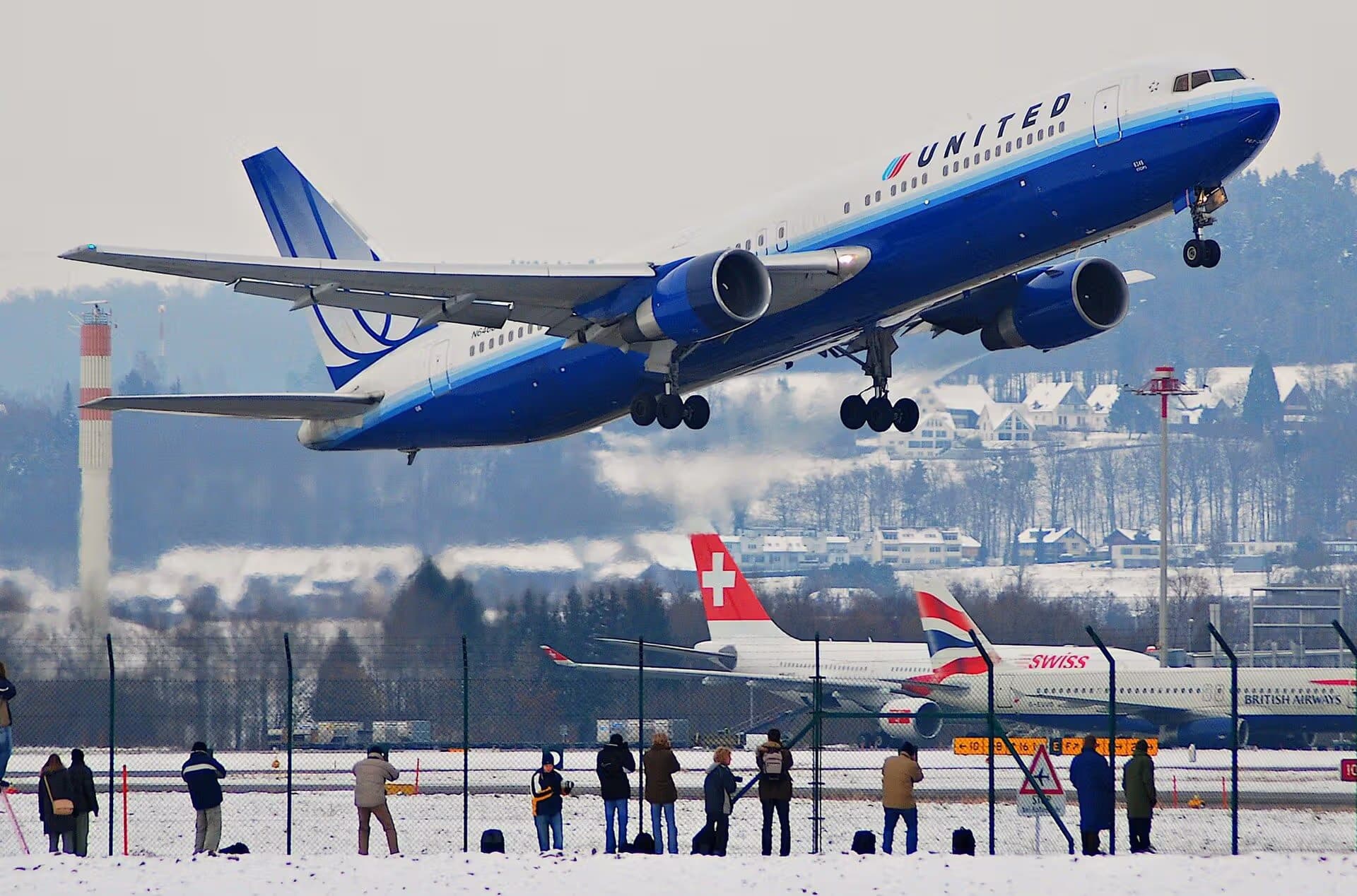 N646UA — Boeing