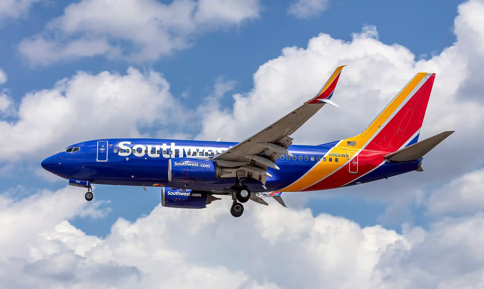 N966WN — Boeing