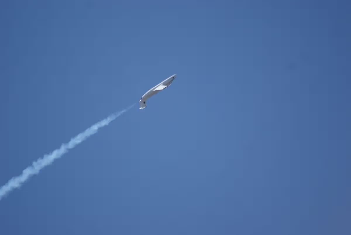 Unidentified — Glider