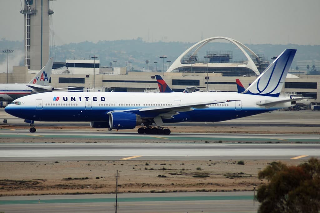 N795UA — Boeing