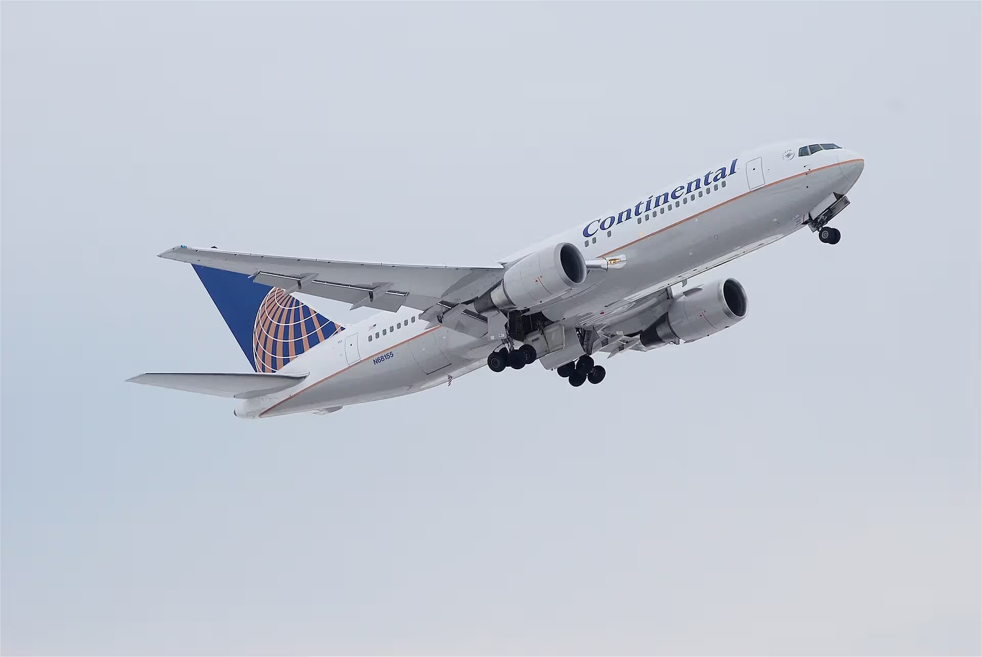 N68155 — Boeing