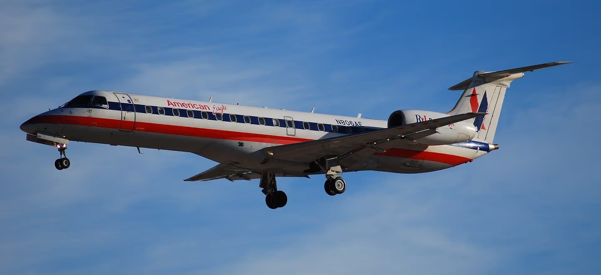 N806AE — Embraer