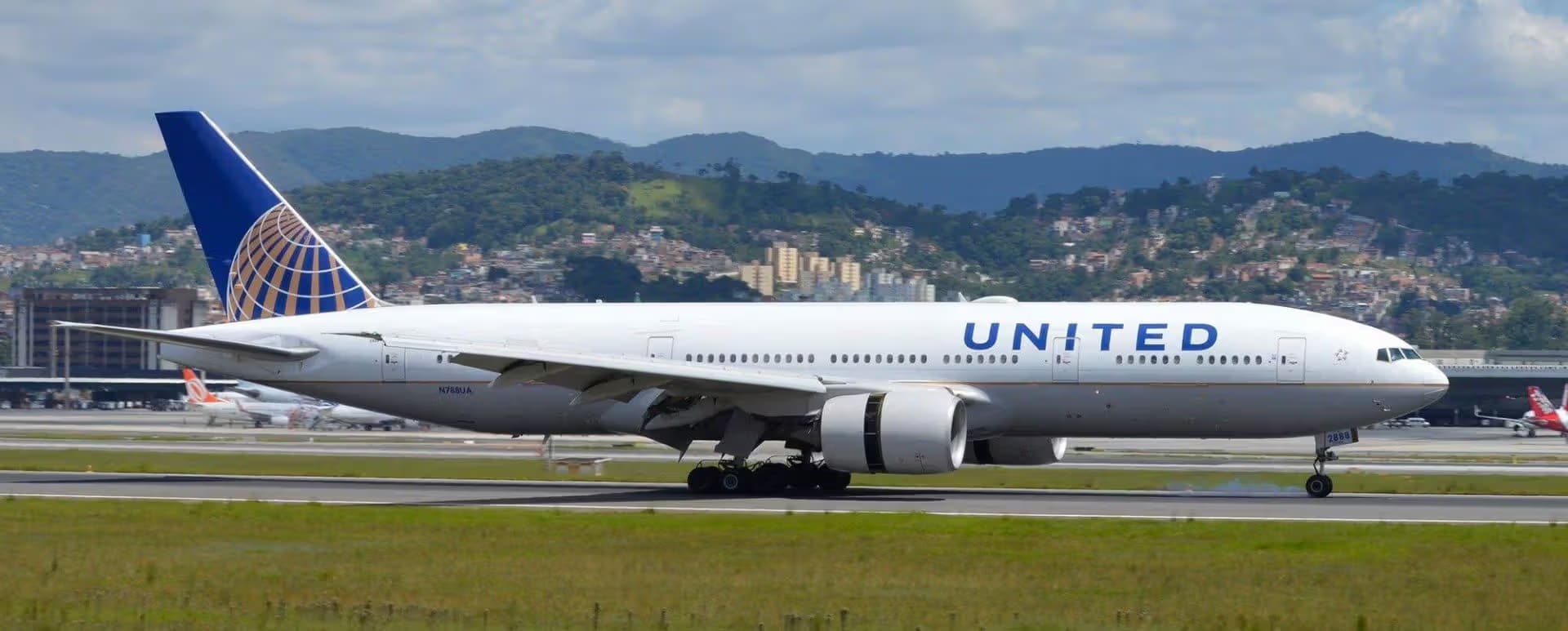 N788UA — Boeing