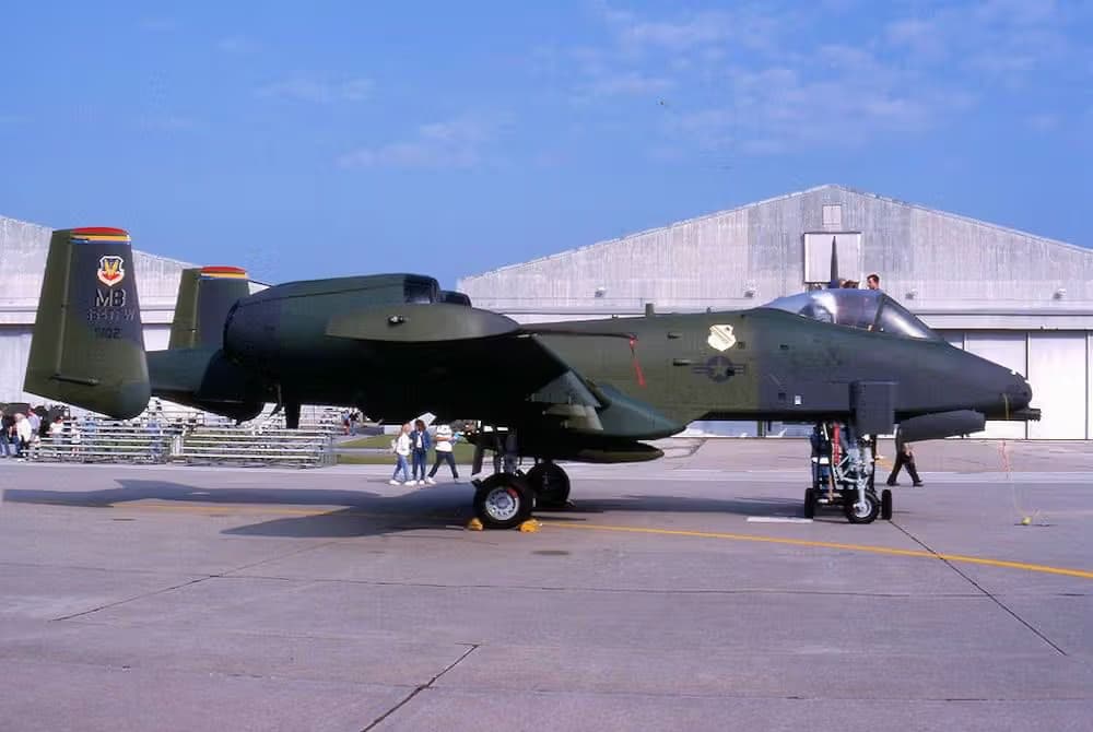 Unidentified — Aircraft