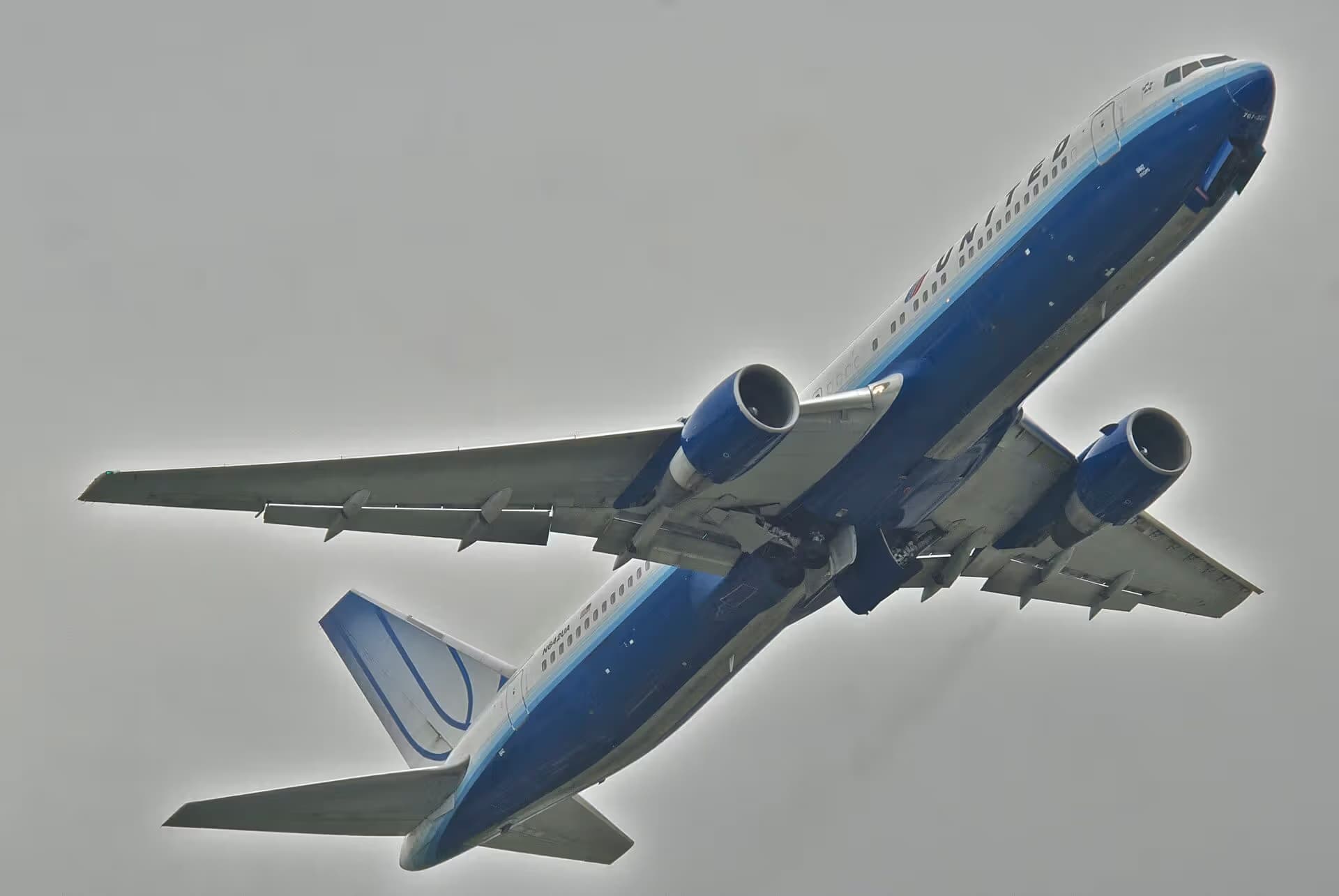 N642UA — Boeing