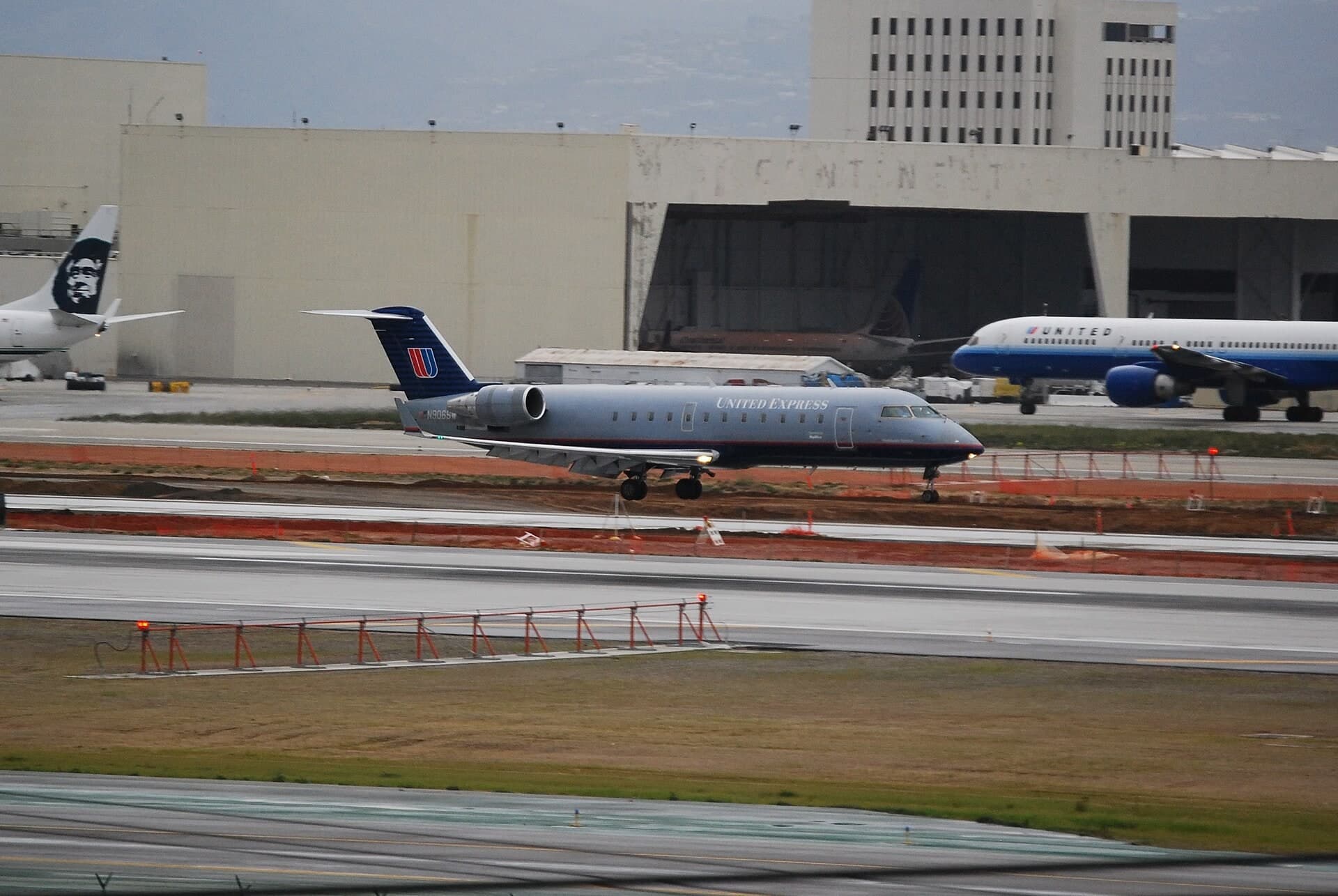 N906SW — Bombardier