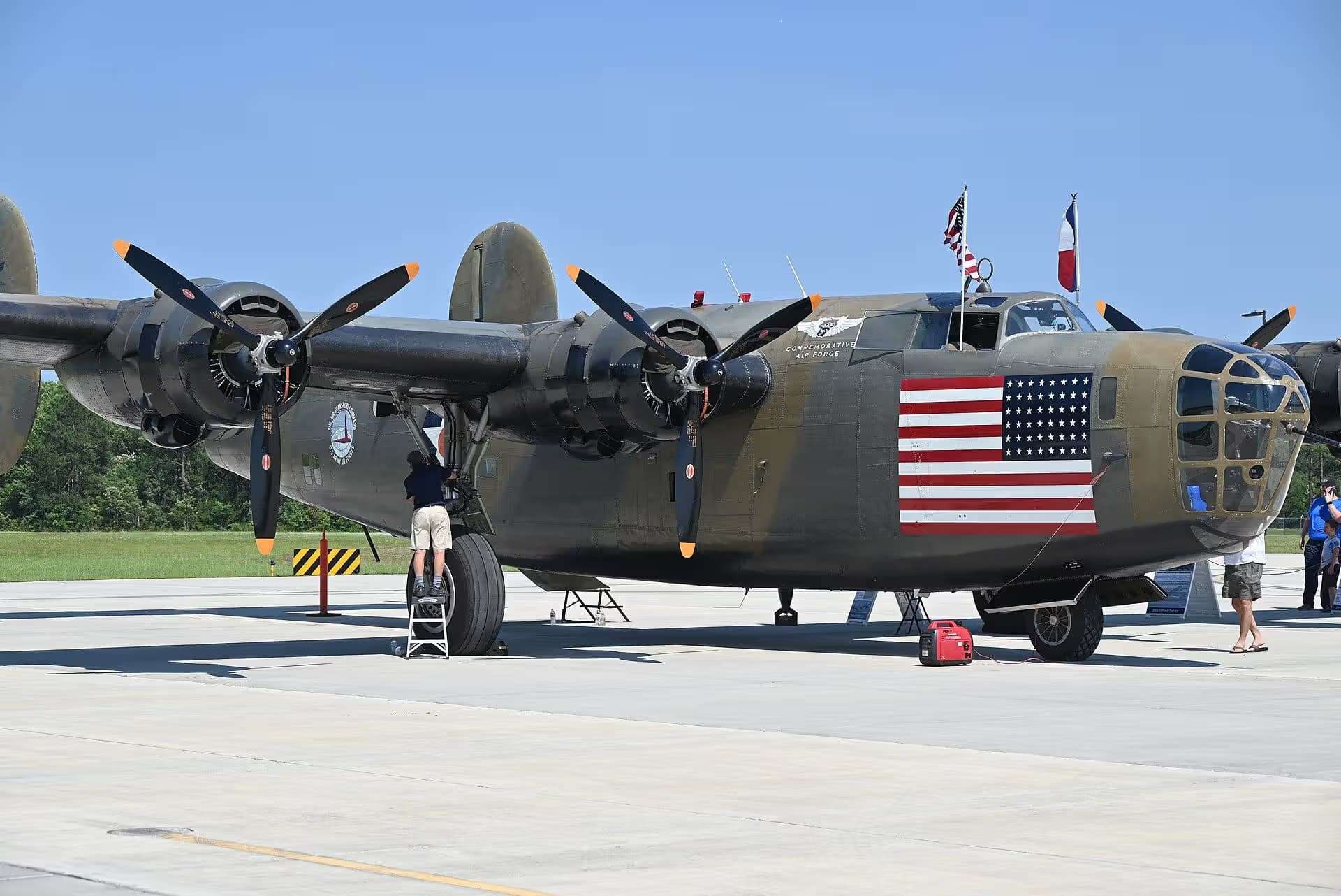 Unidentified — Aircraft
