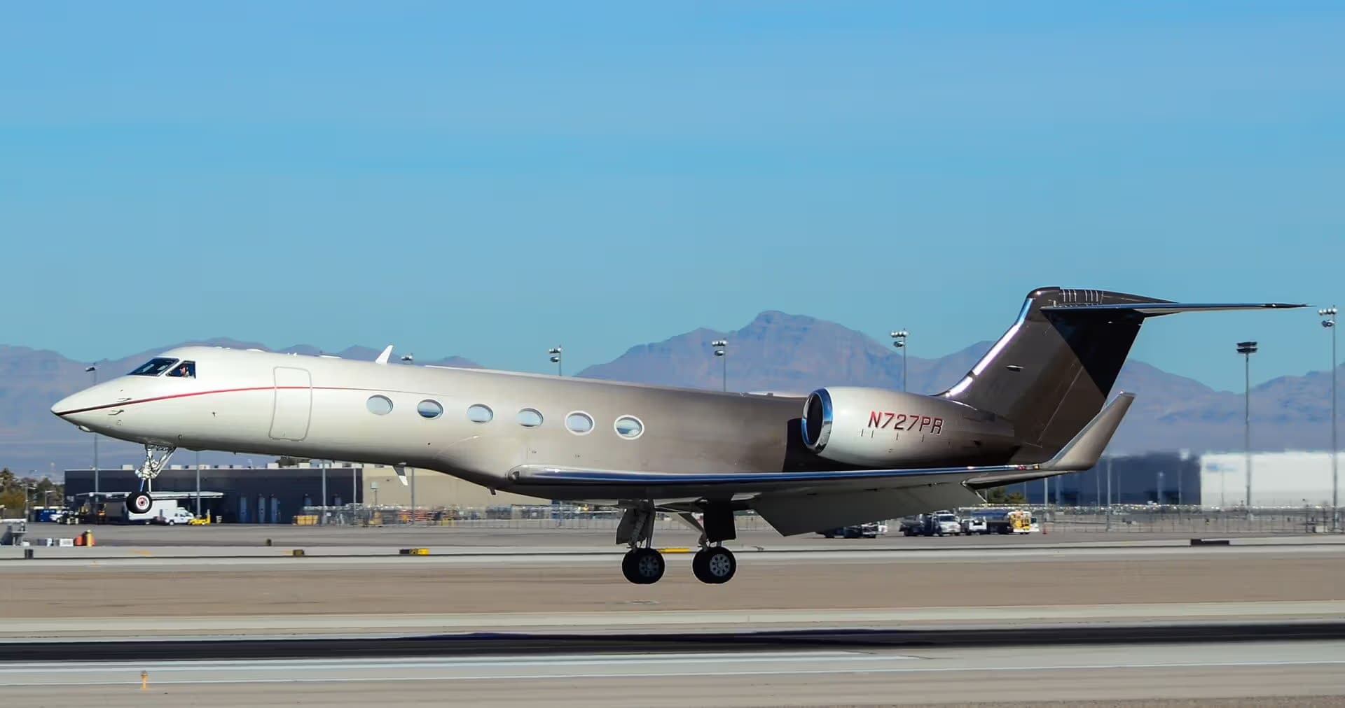 N727PR — Business jet