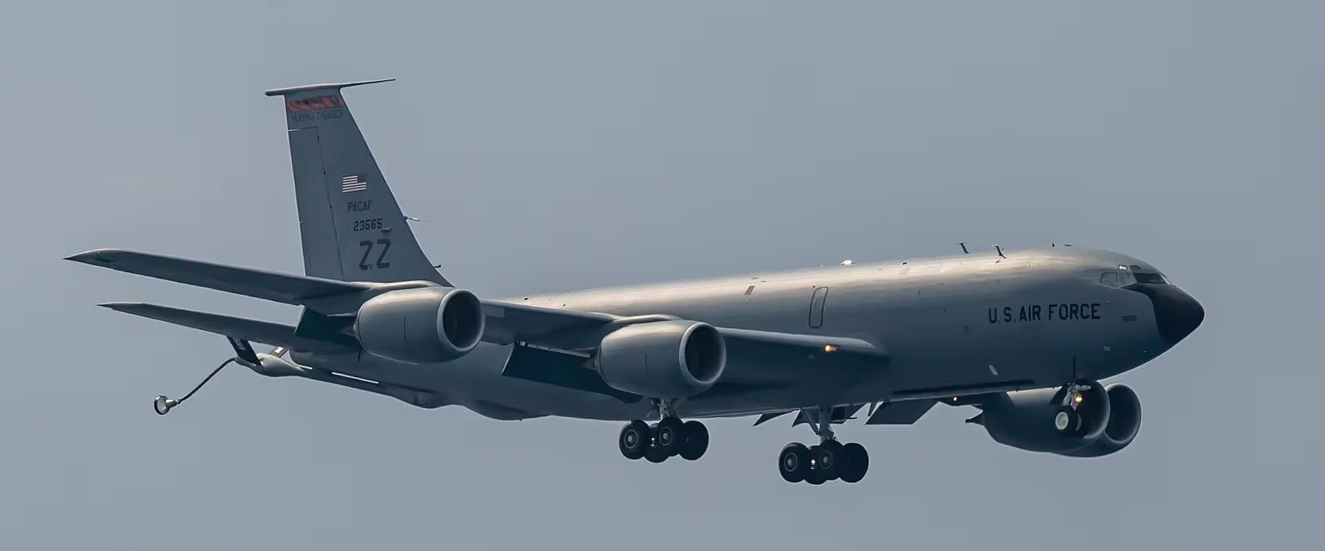Unidentified — Boeing