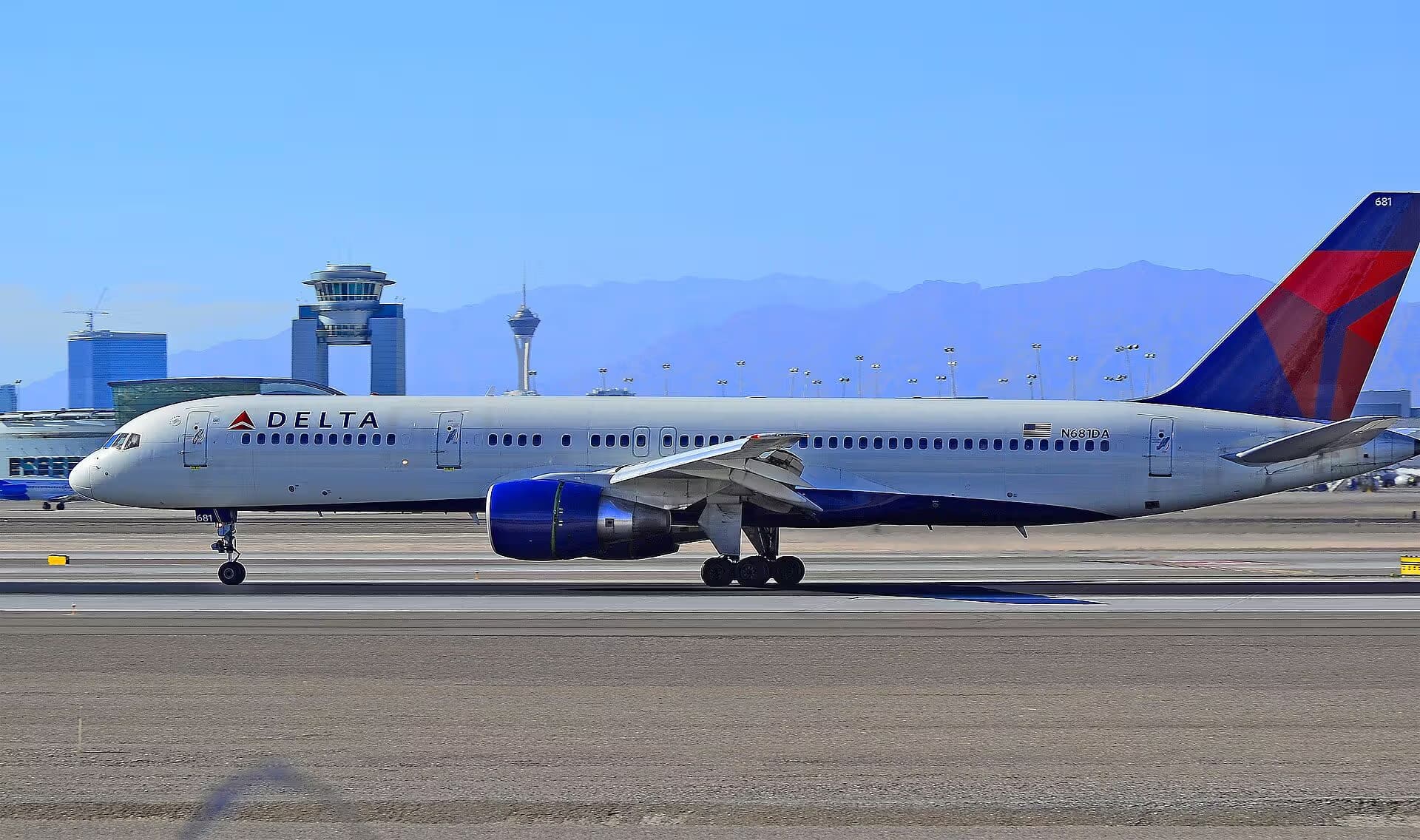N681DA — Boeing