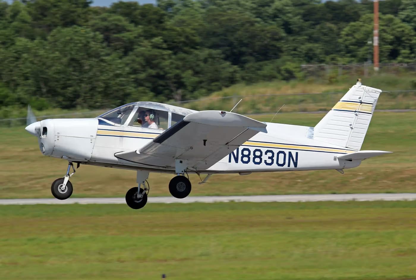 N8830N — Piper