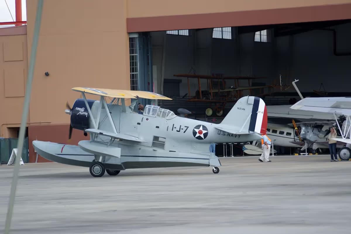 N1214N — Aircraft