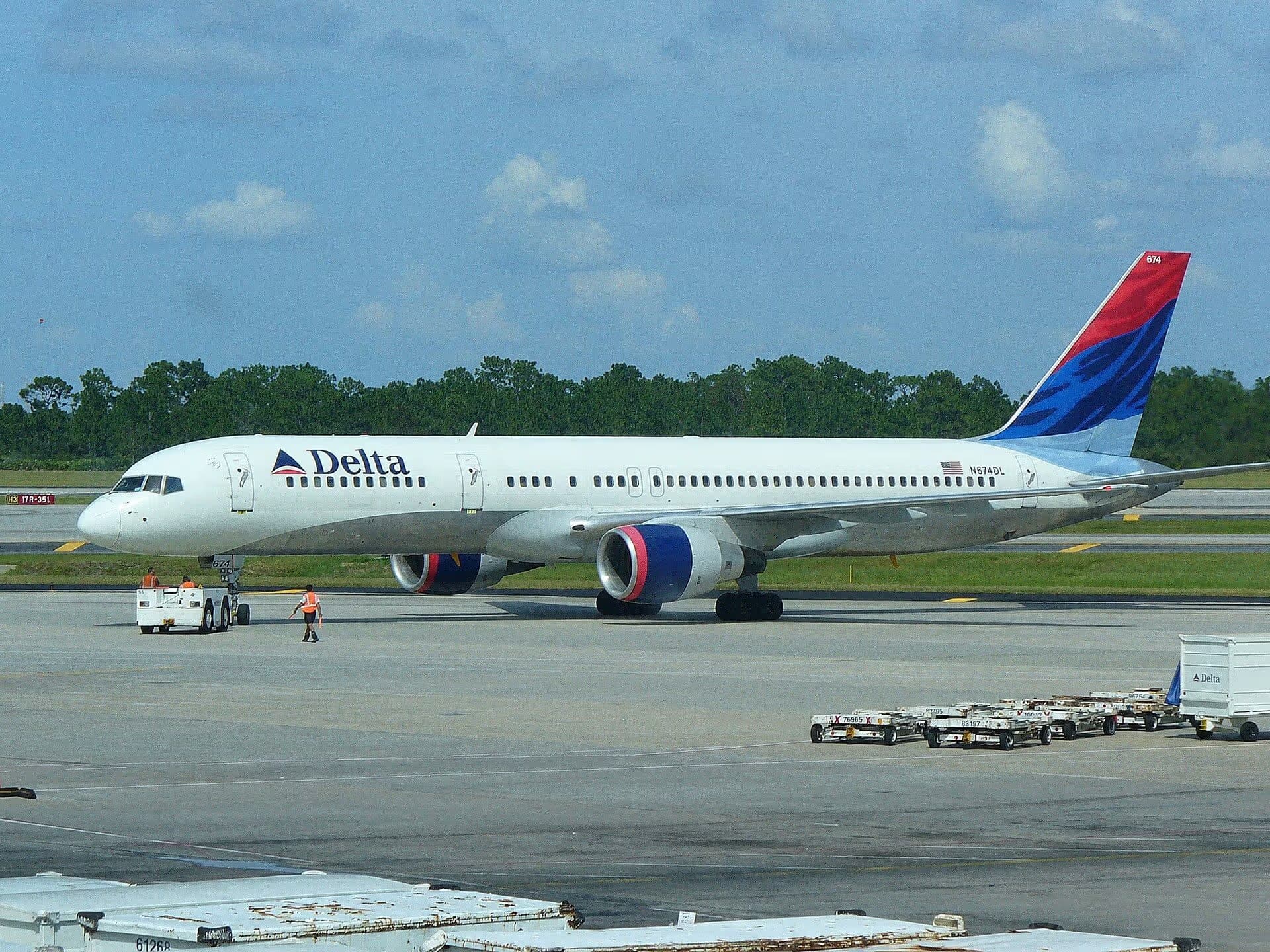 N674DL — Boeing