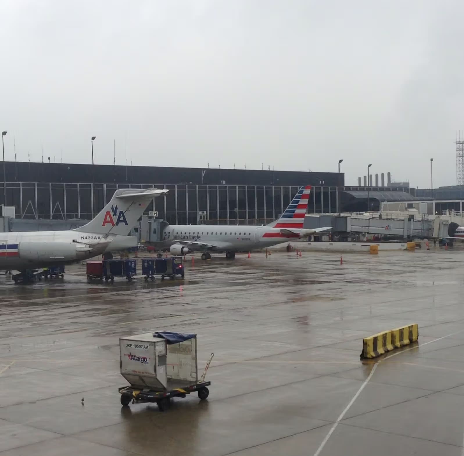 N403YX — Embraer