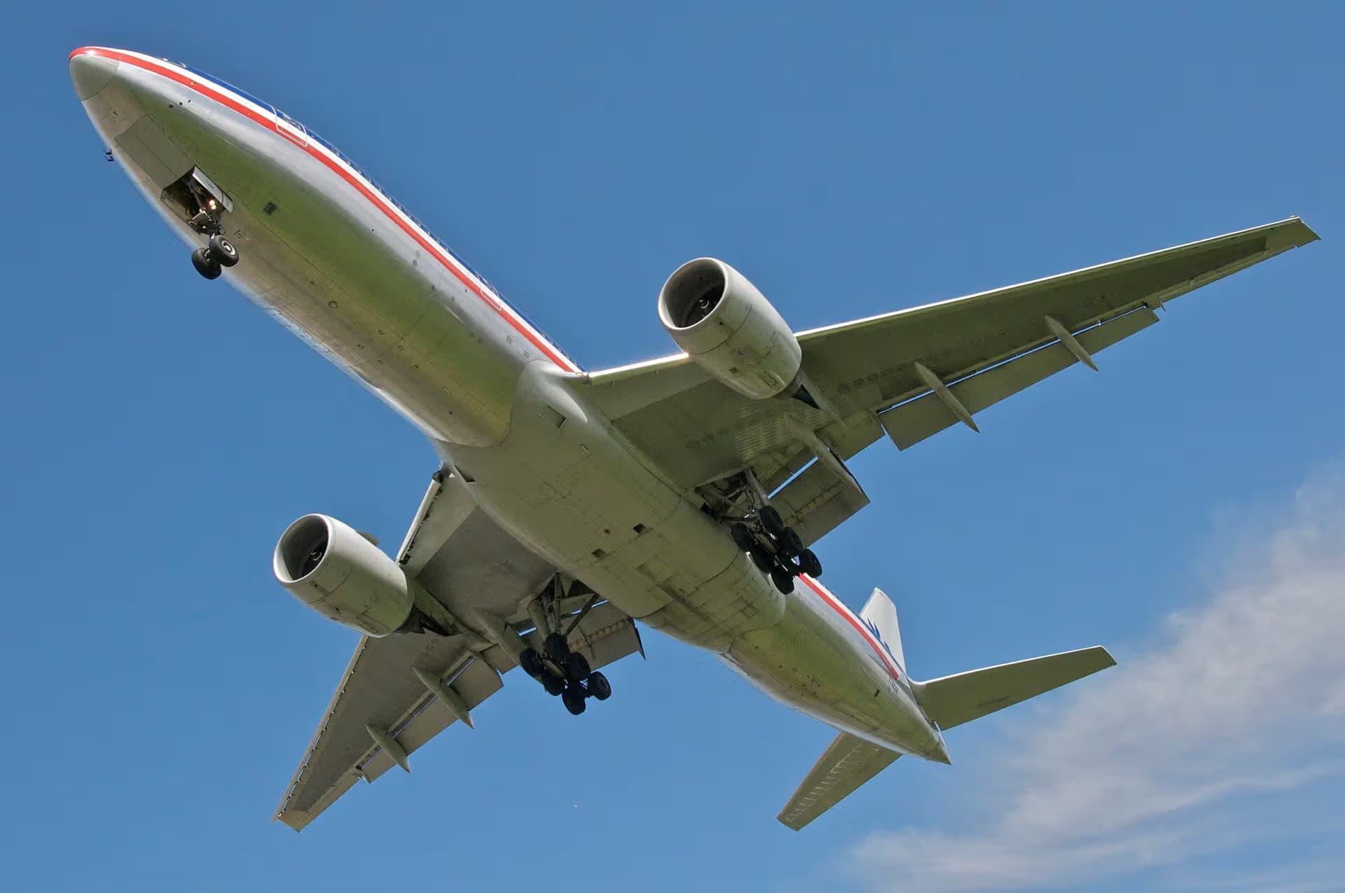 N788AN — Twin-engine aircraft