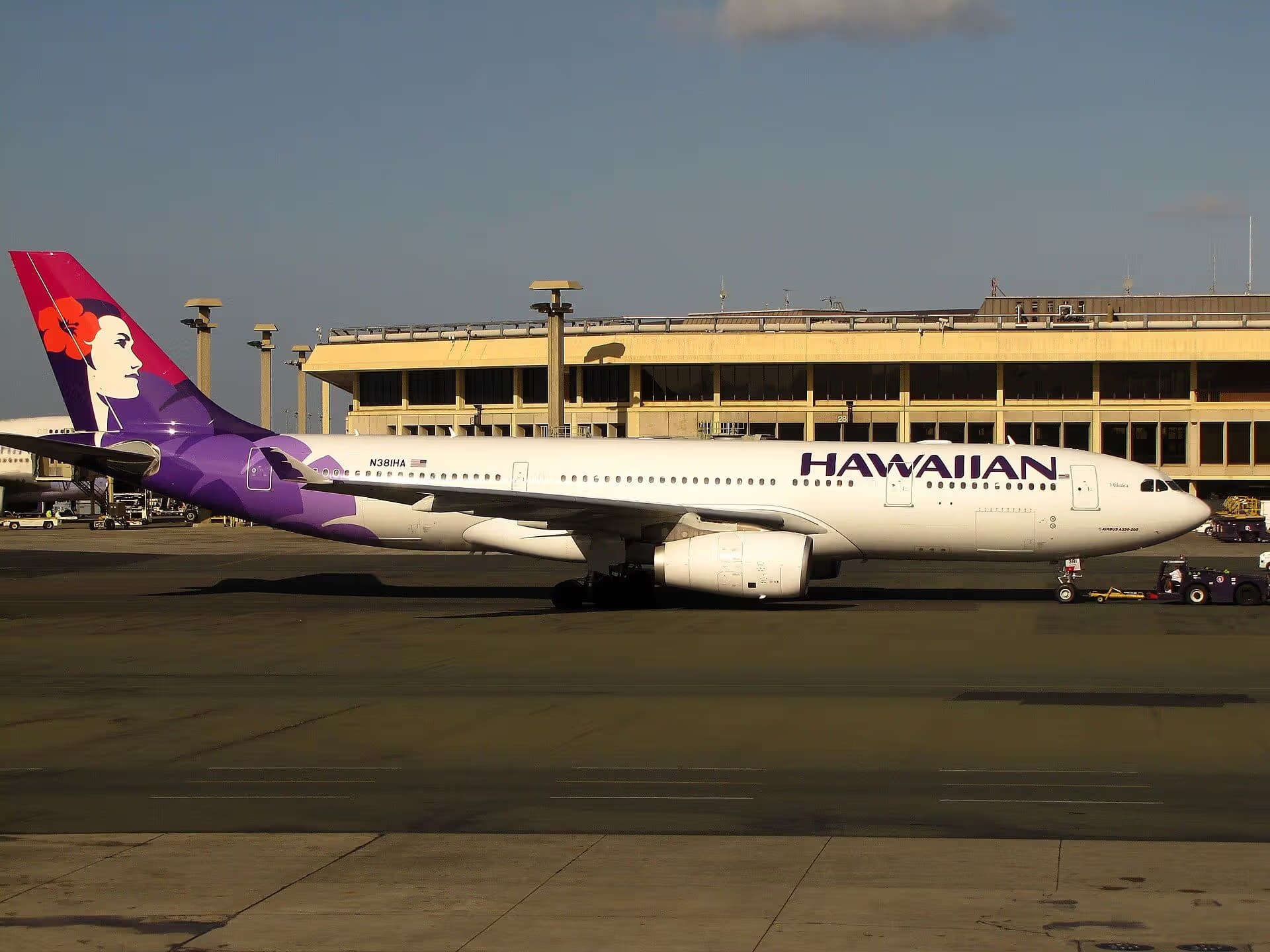 N381HA — Airbus